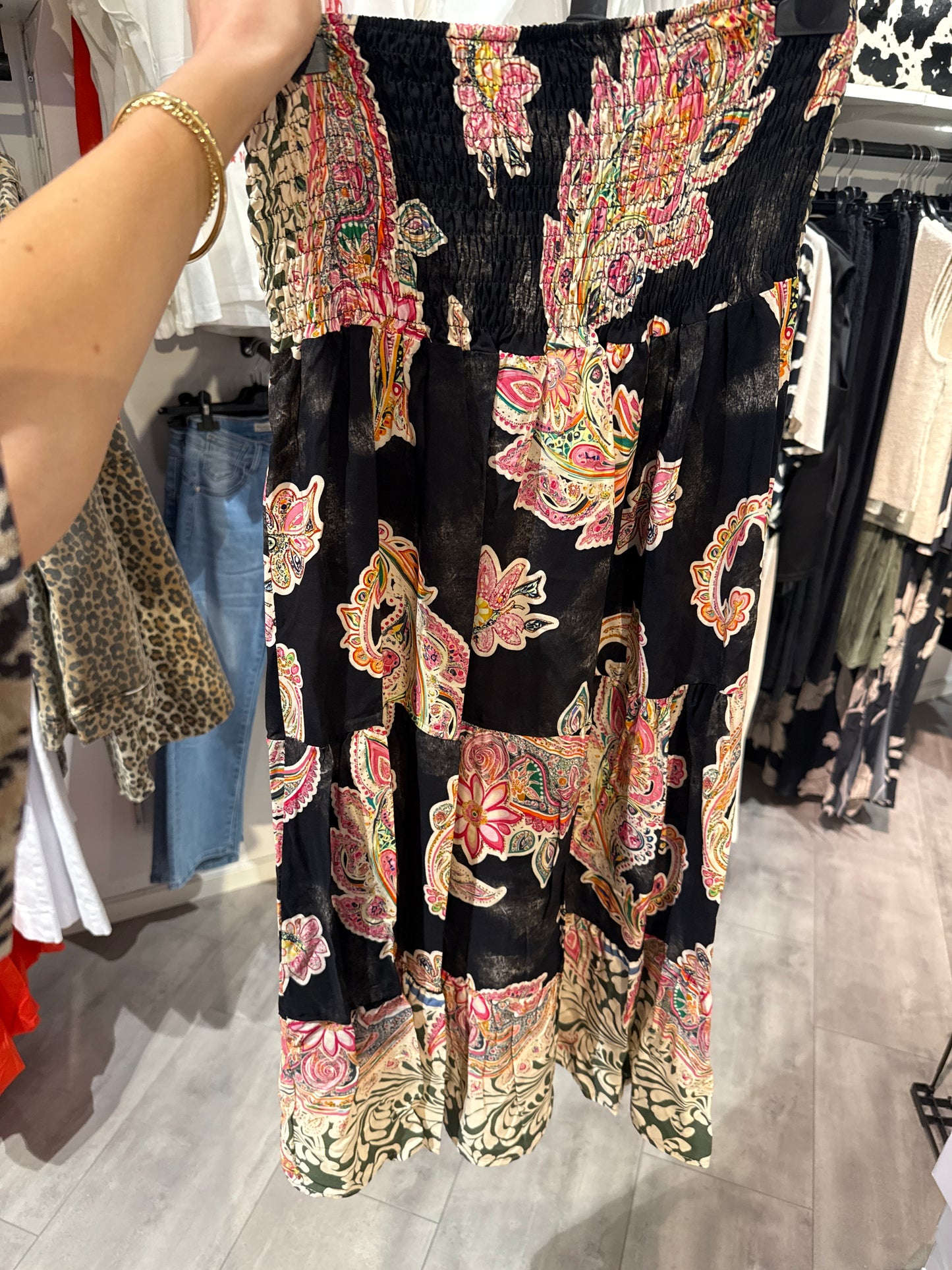Smock kjol svart