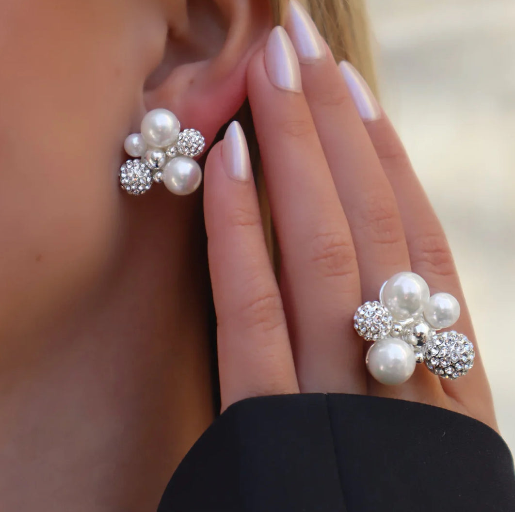 Berry pearl crystal ring - silver