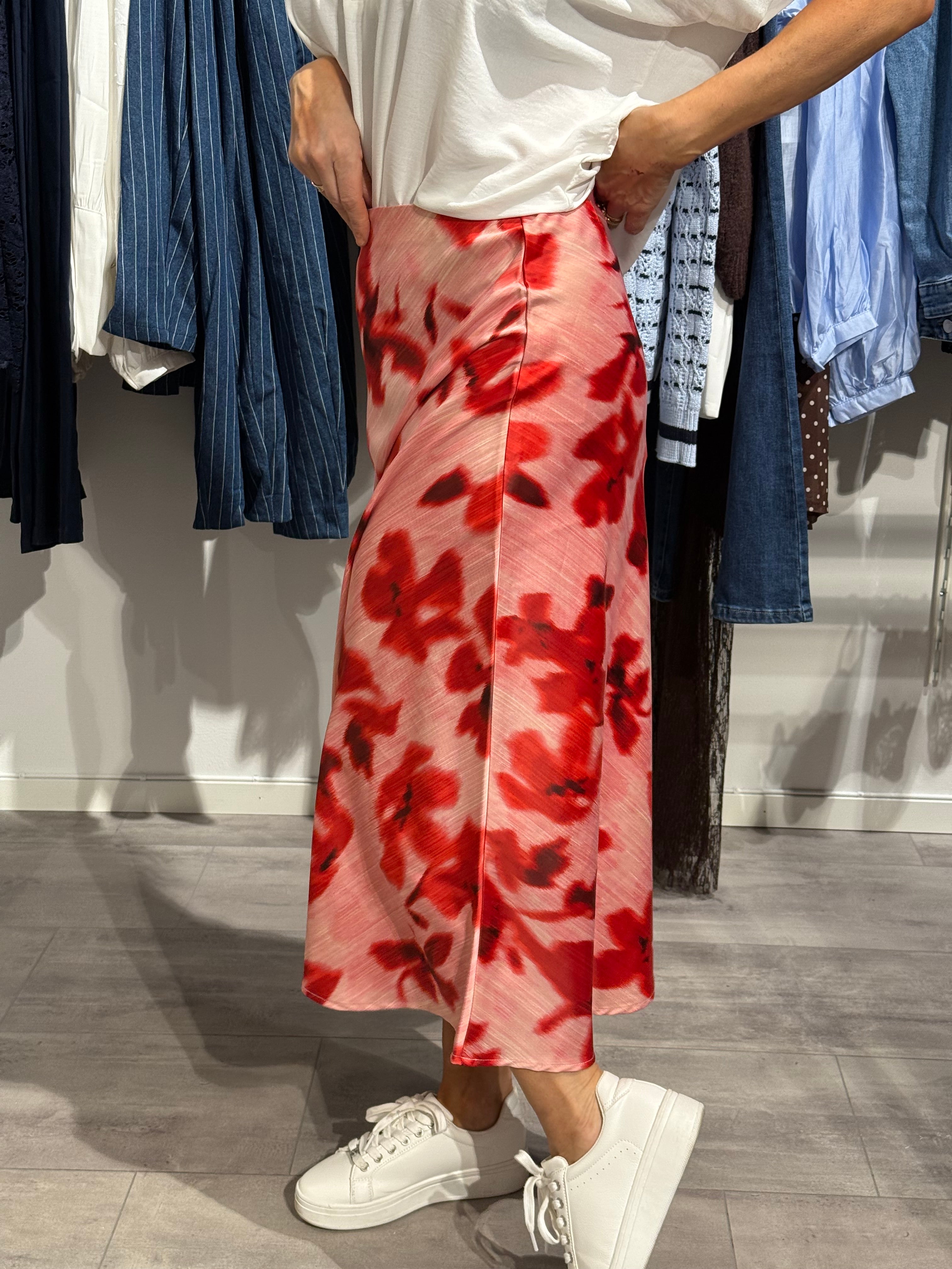 Pella skirt- Moonlite Mauve Cammy