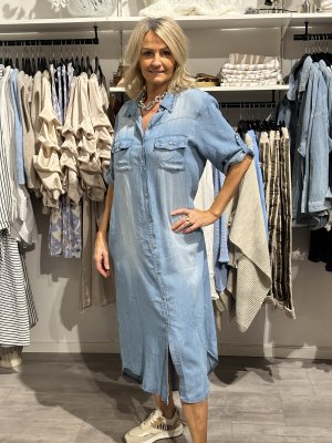 Jeansklänning ljus