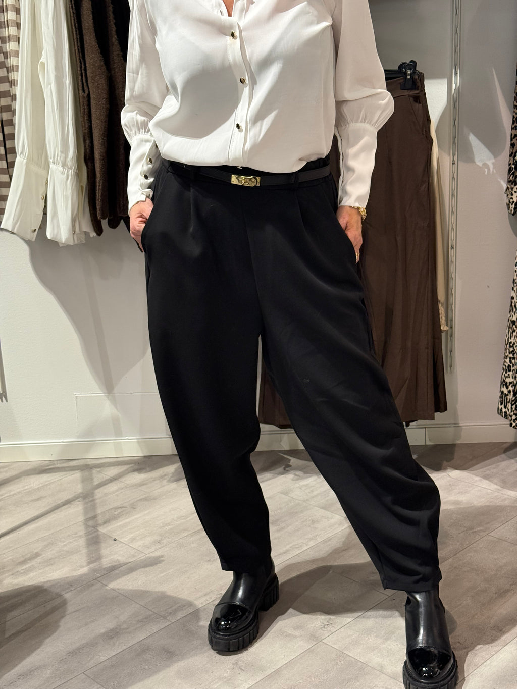 MDCFIENNA- ballong byxa svart