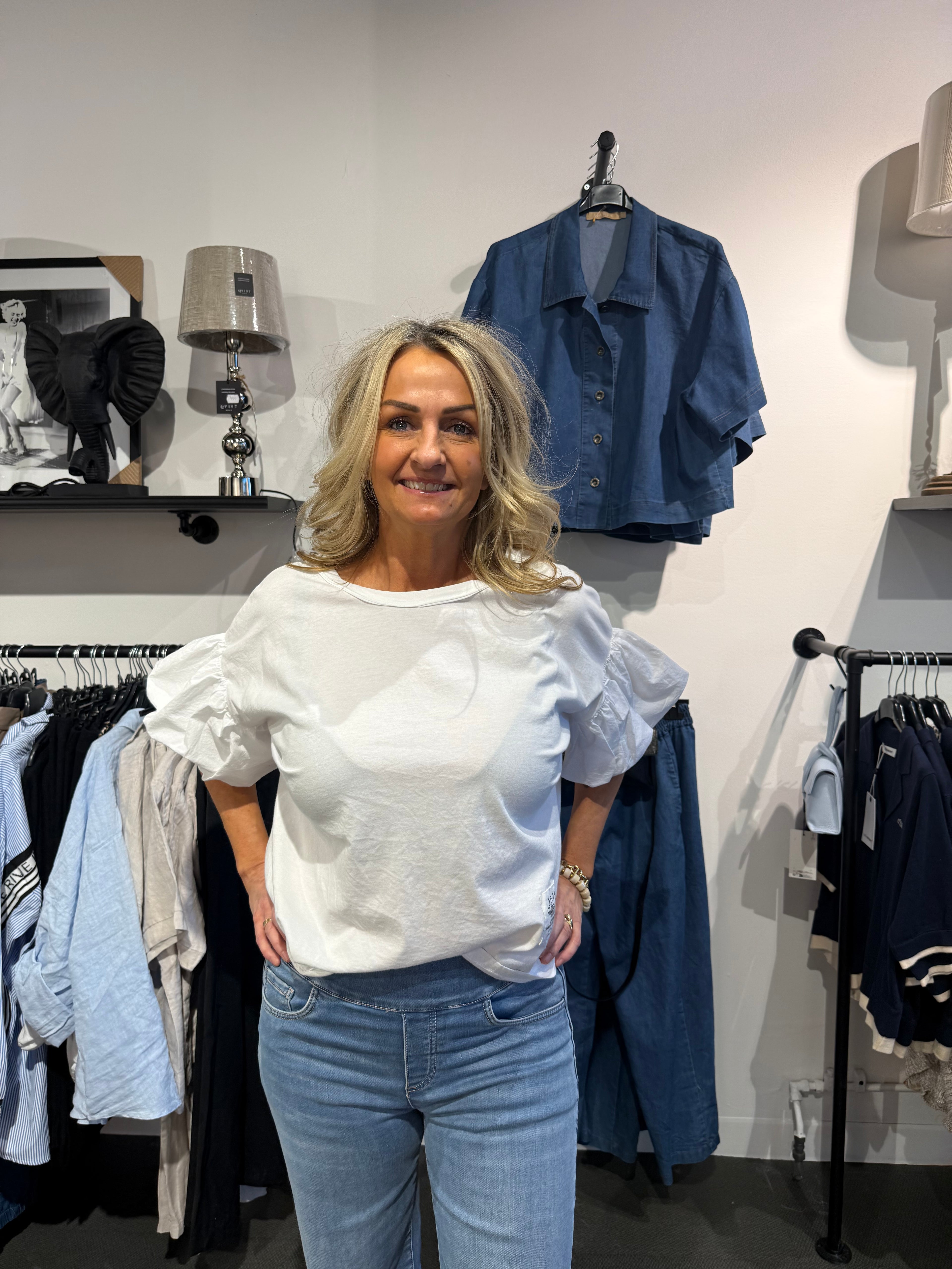 T-shirt med puffärm - vit