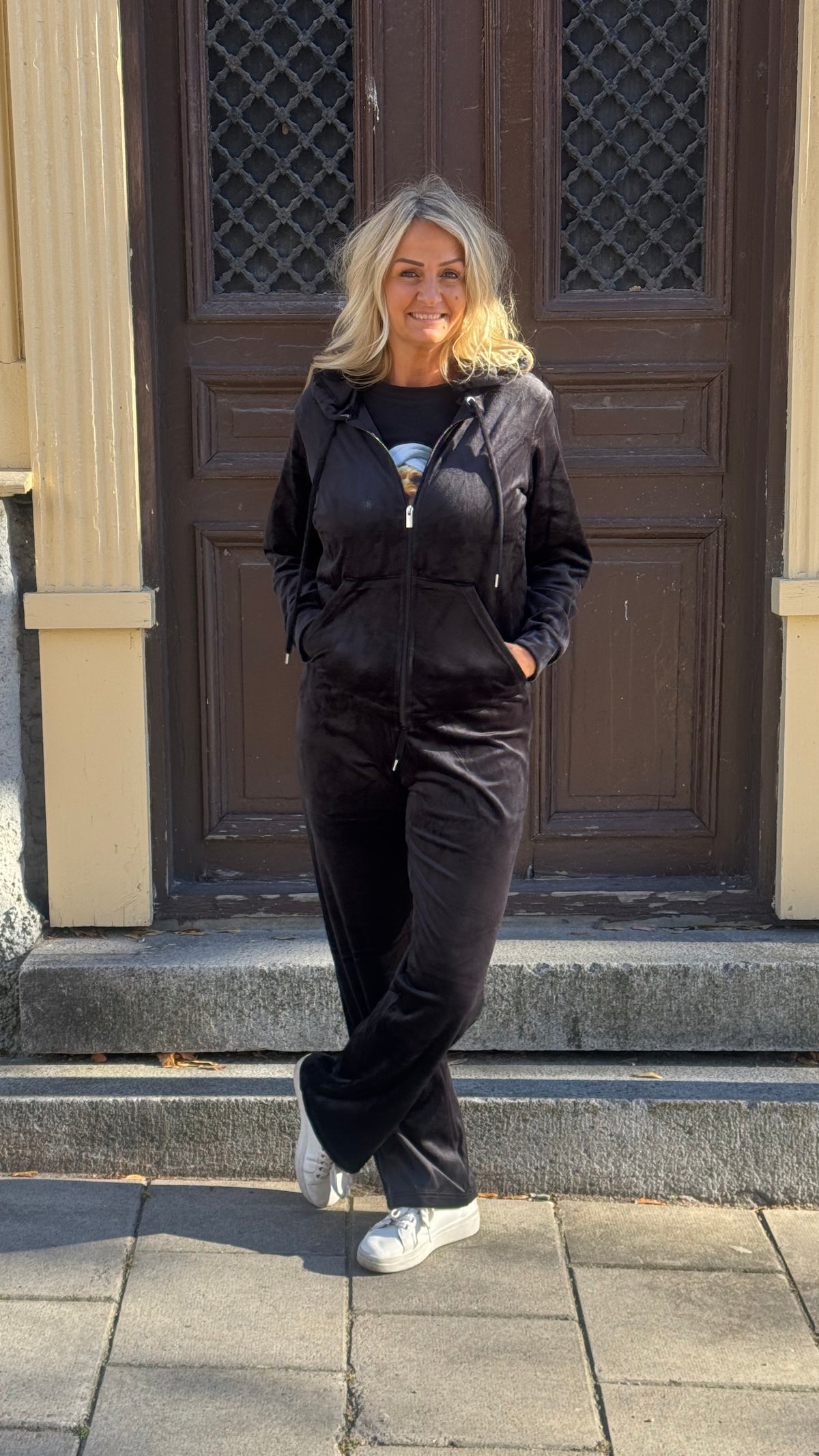 MitzaBY Velourset - black