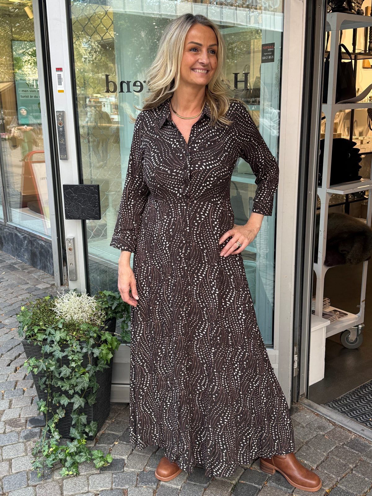 Savanna dress- brown print