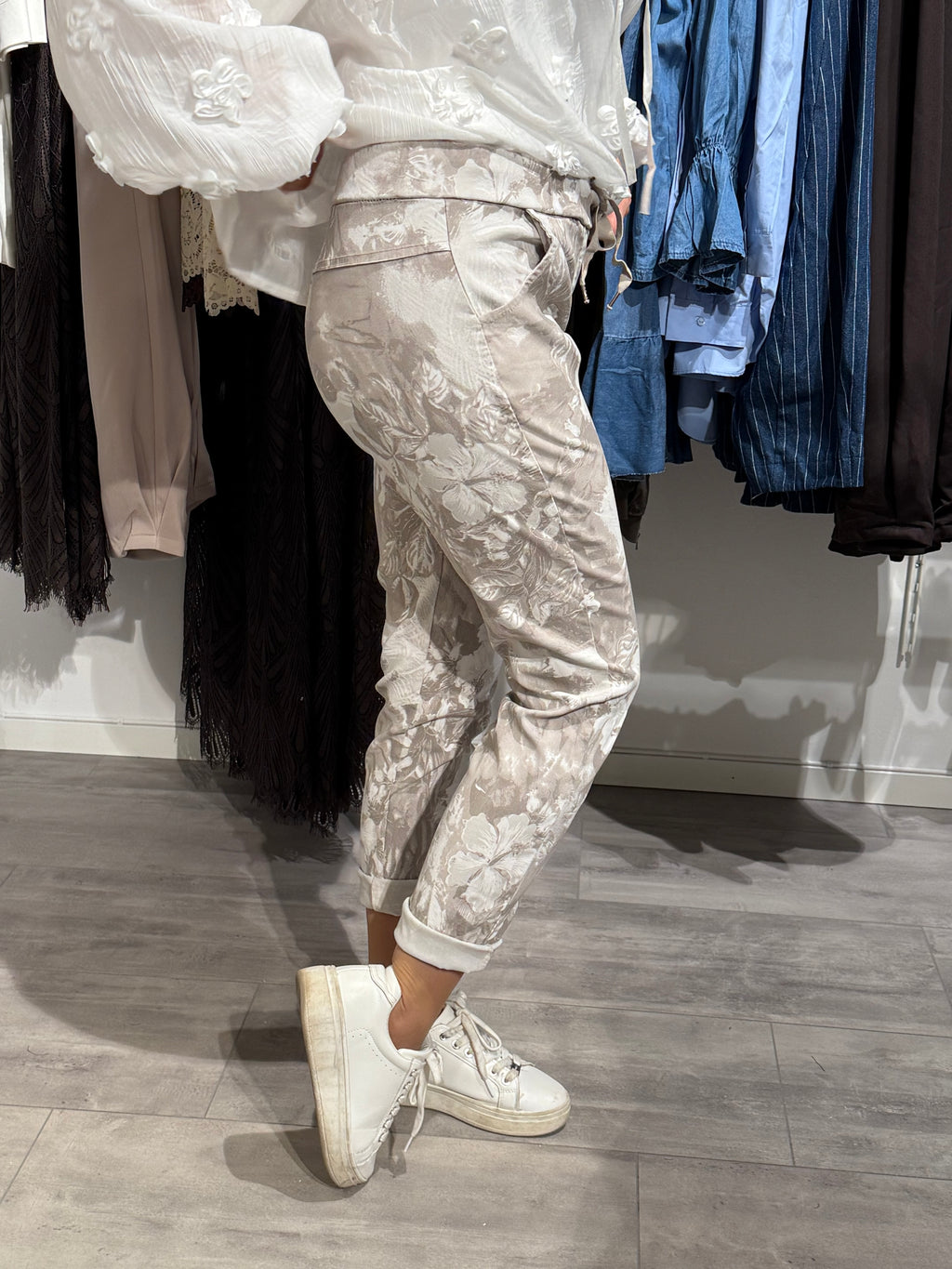 Mirakelbyxa mönstrad beige