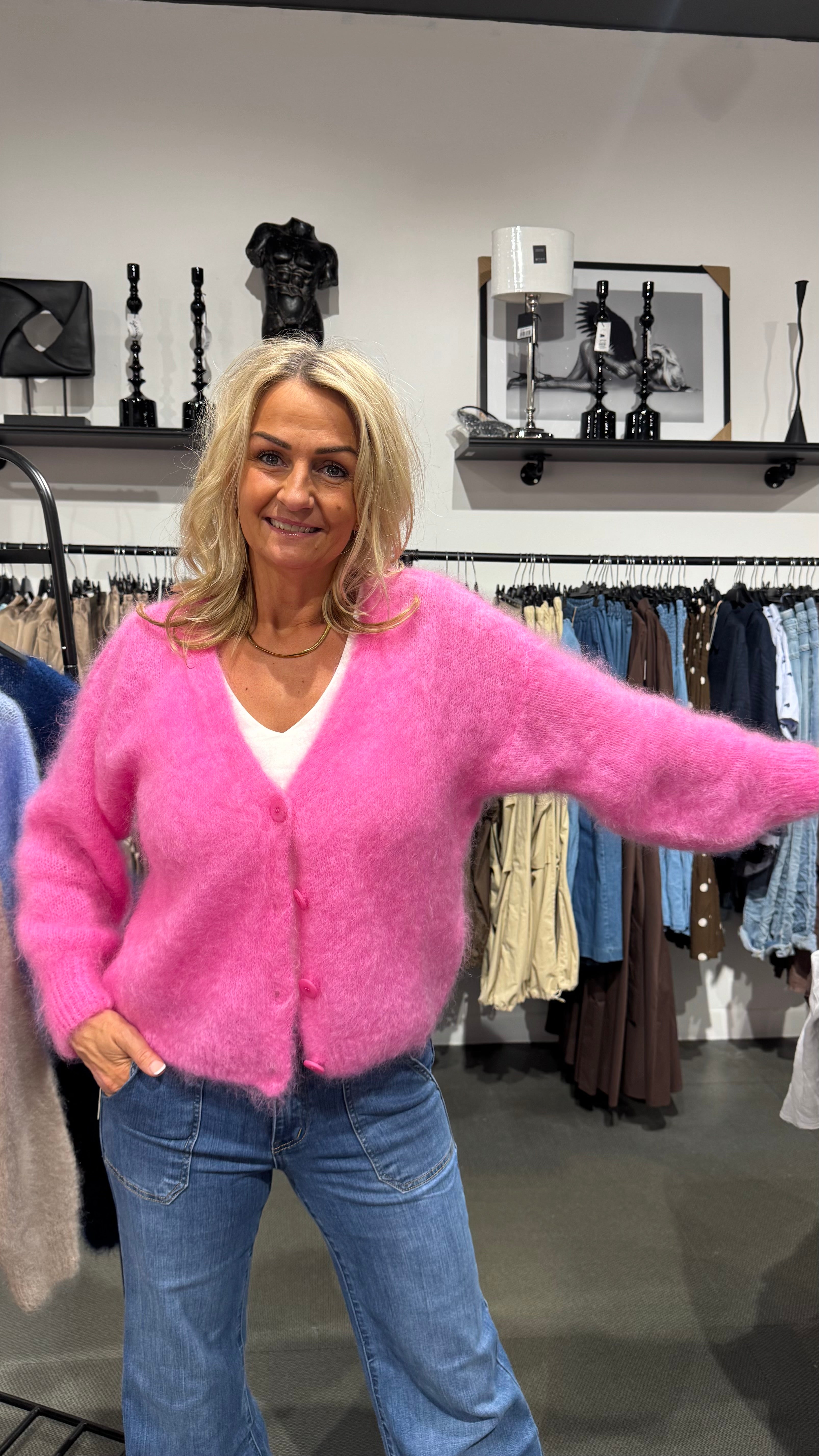MOHAIR CARDIGAN - CERISE