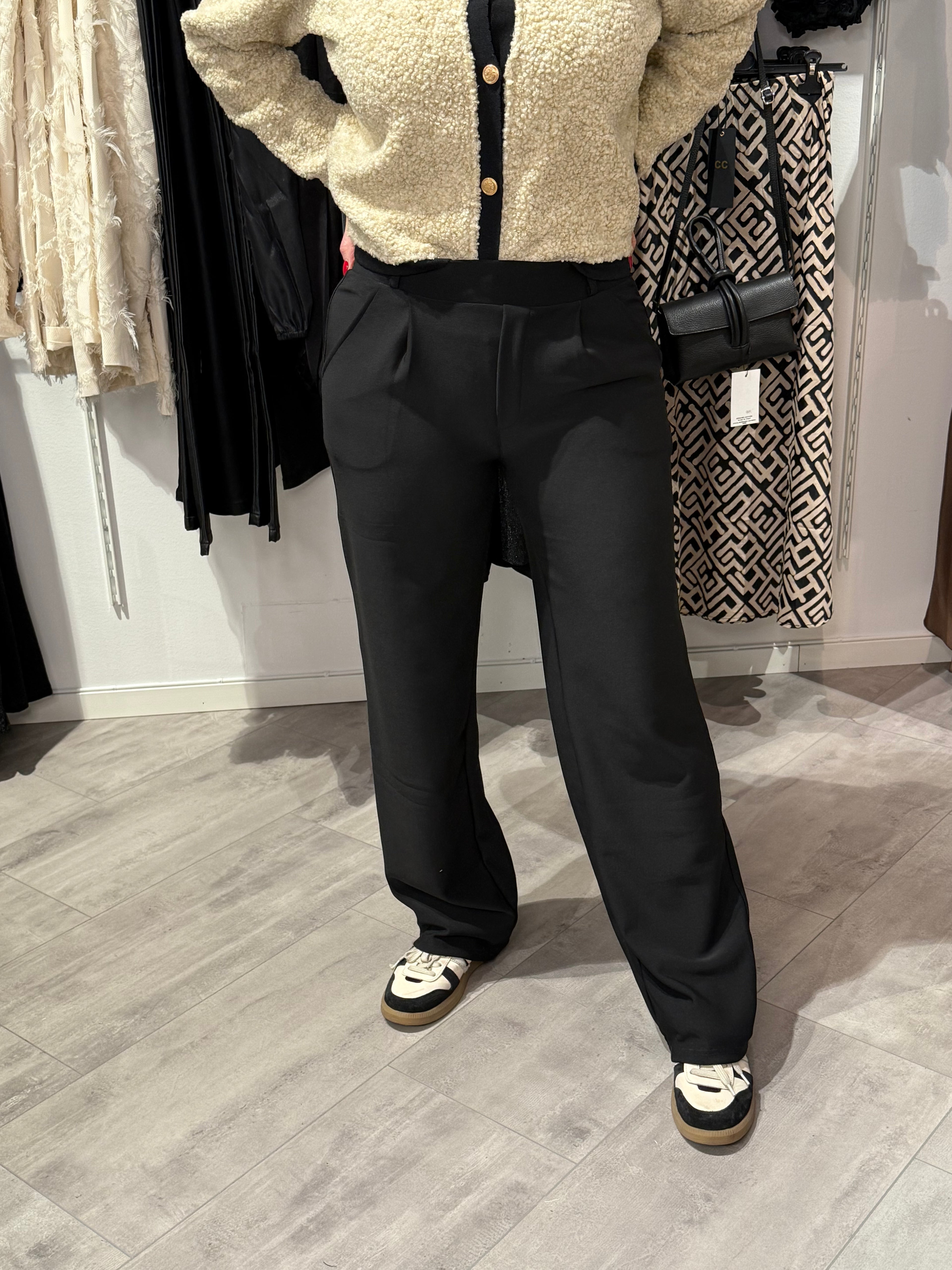 Mjukis kostym byxa med hällor