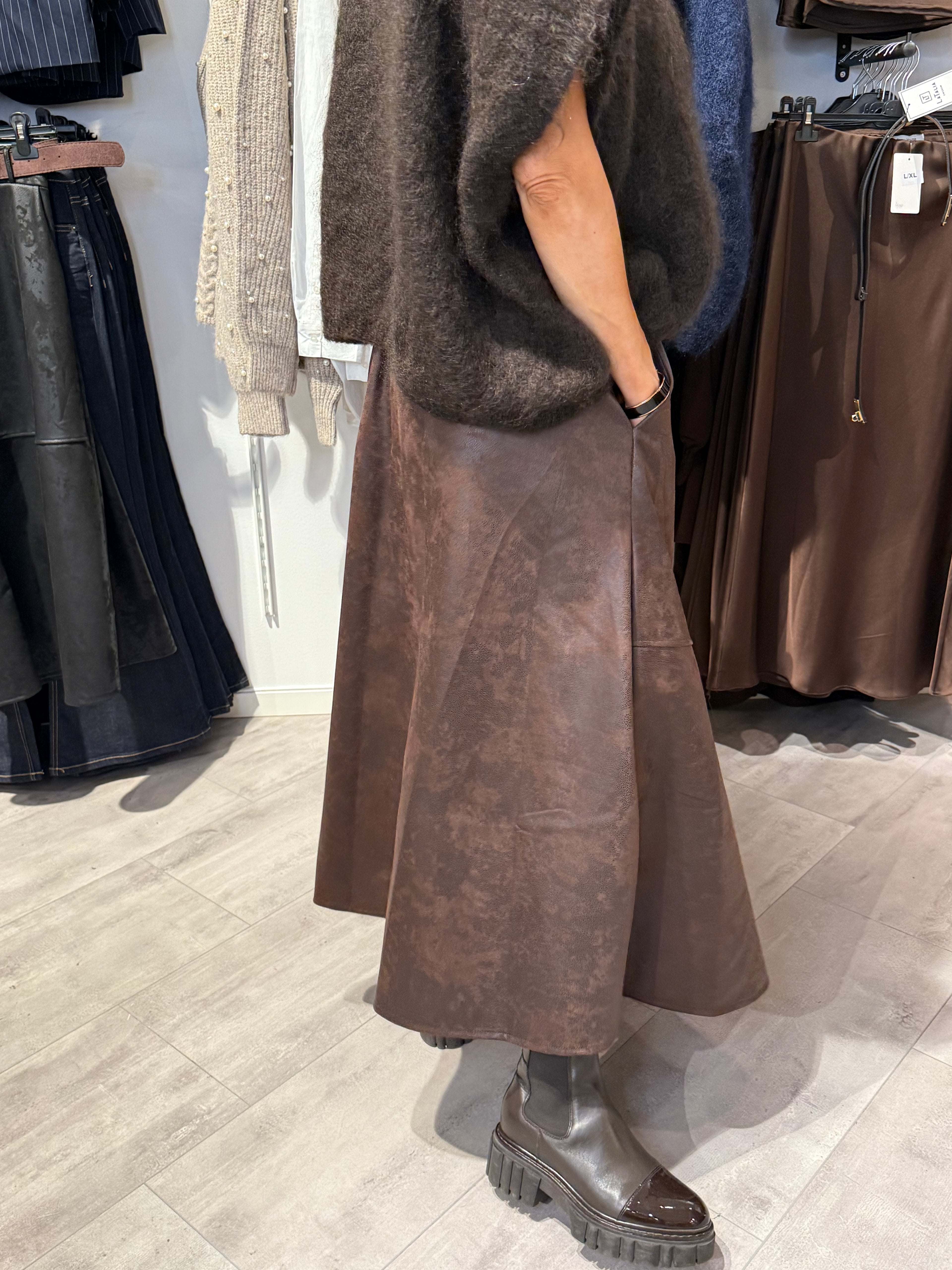 A-LINE SKIRT - BROWN