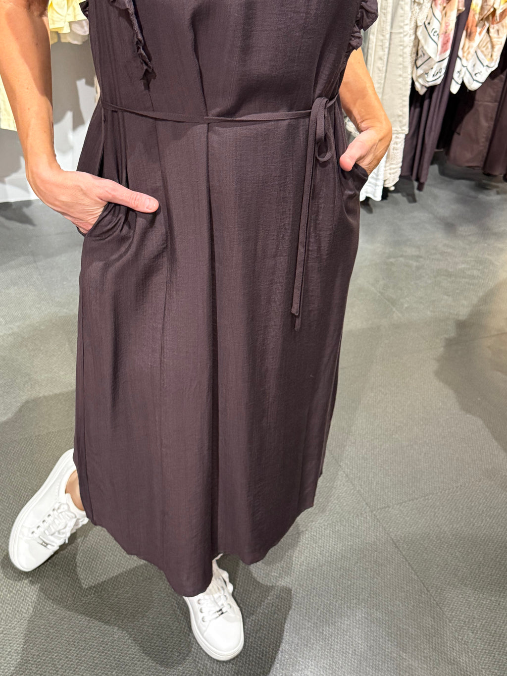 HeraCC Frill dress