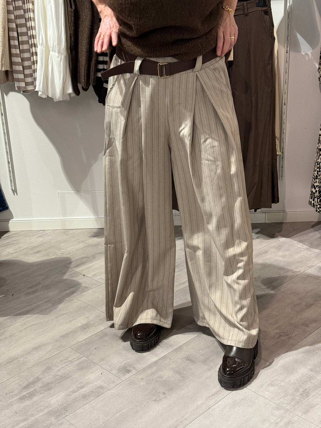 WIDE PANTS WITH BELT