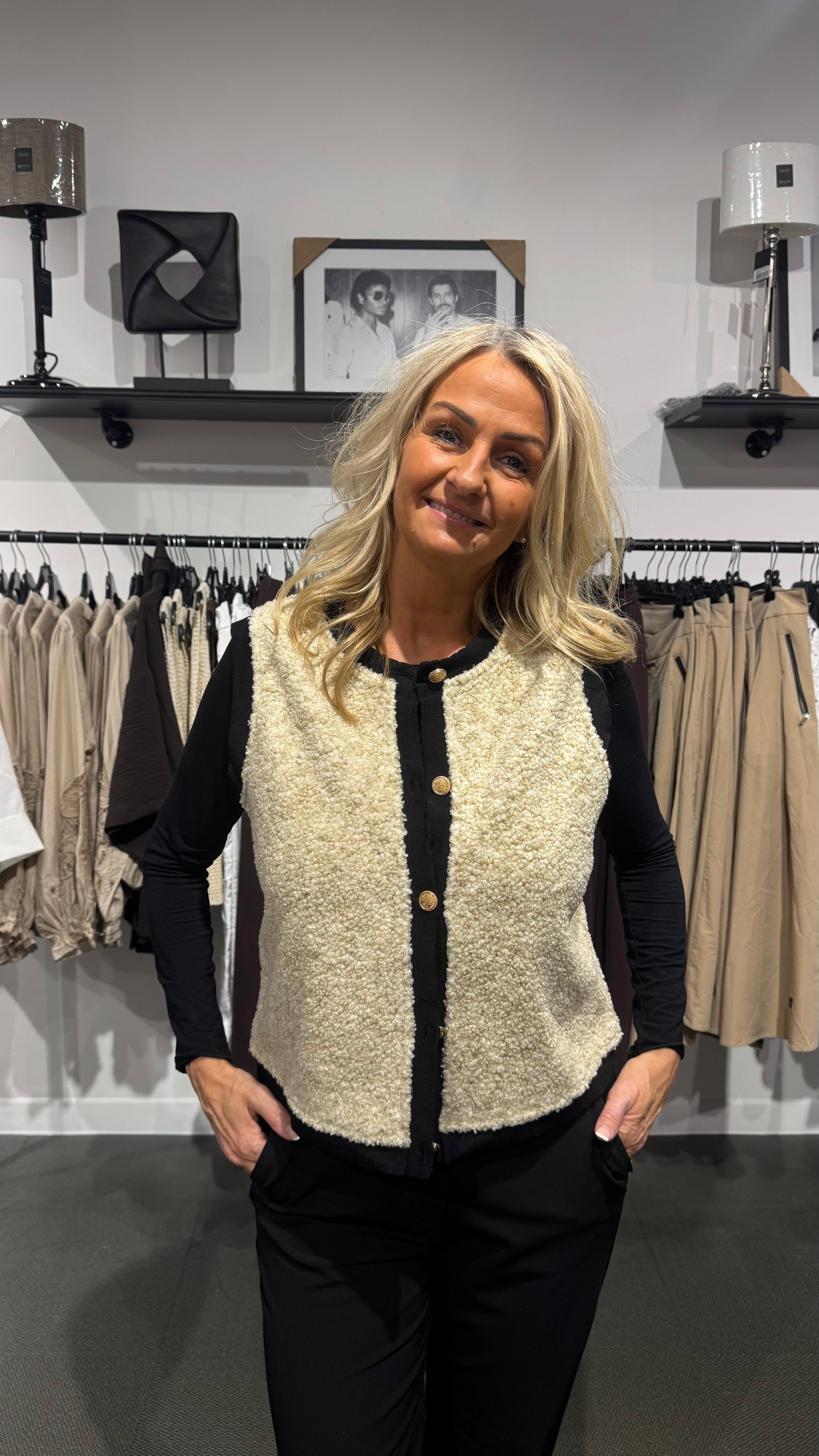 Bessie väst - beige
