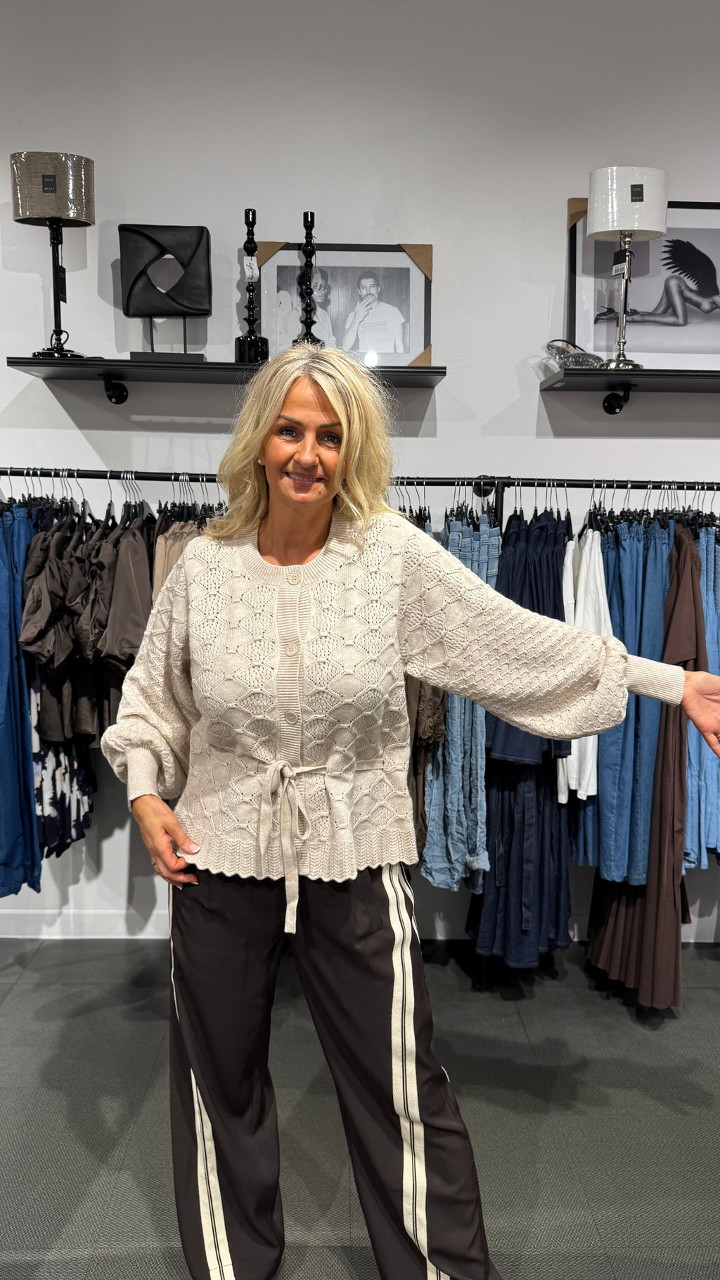 CC tie cardigan - sand