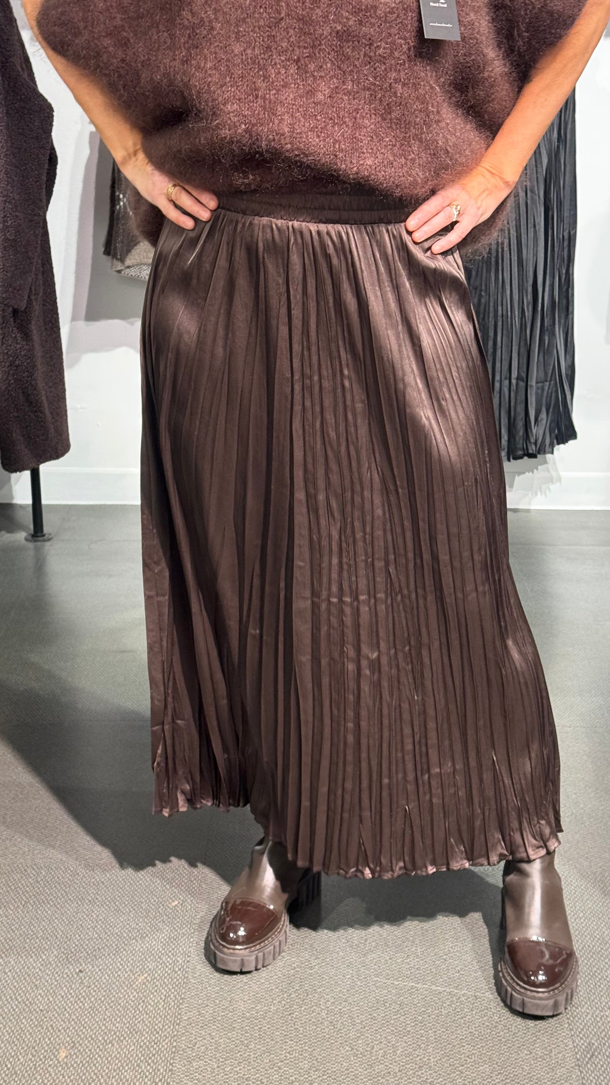 SHILOH SKIRT ESPRESSO BROWN