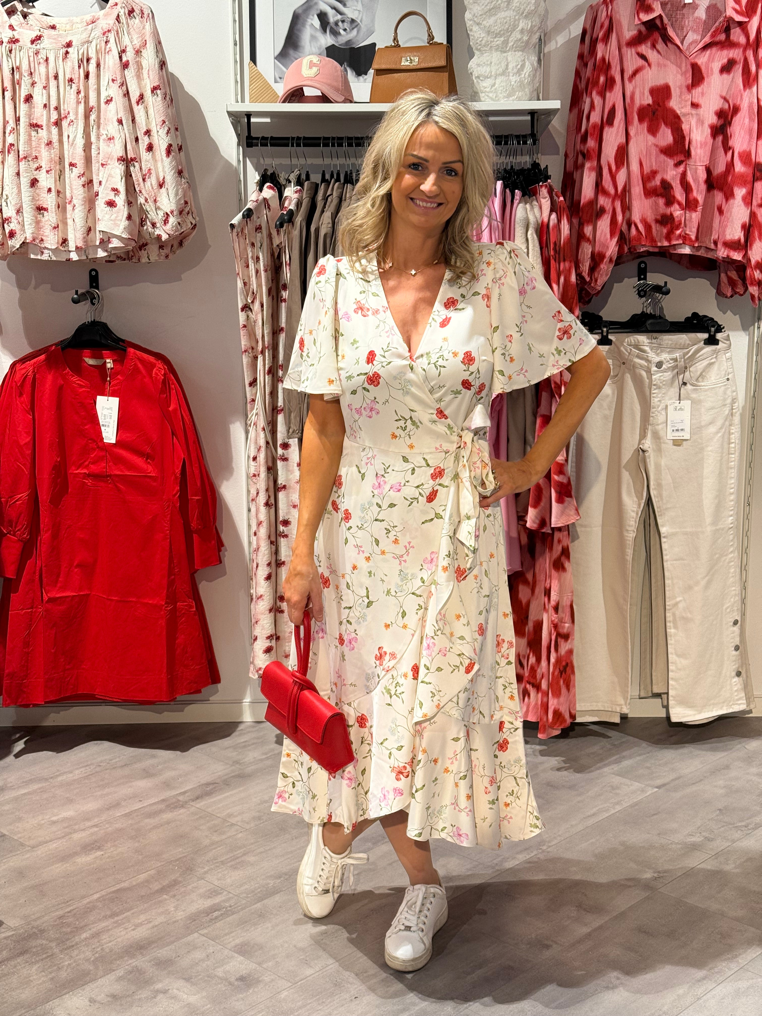 YasThea Midi wrap dress- botalia