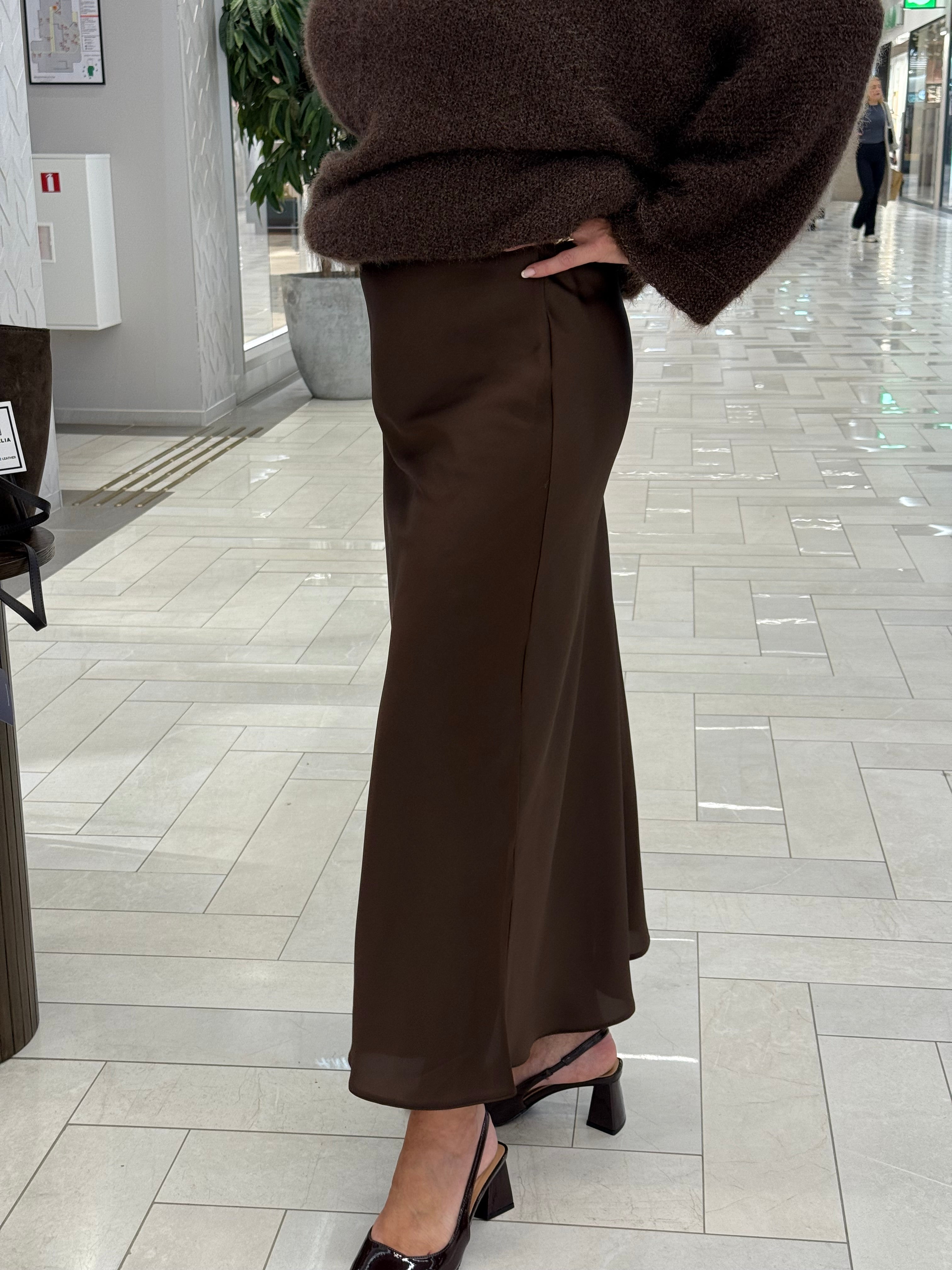 Plain brown skirt
