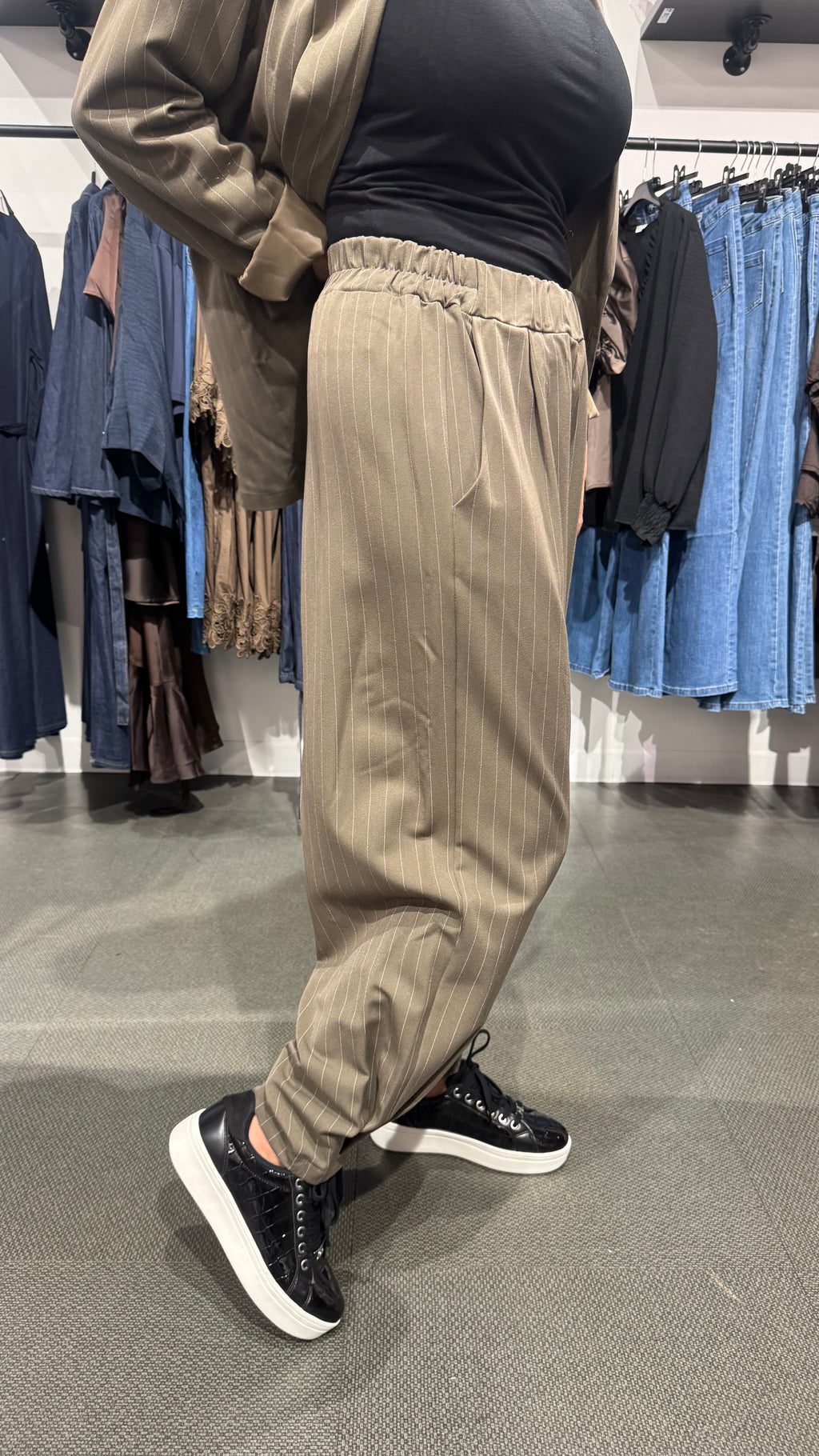 MdcNebula pant - khaki