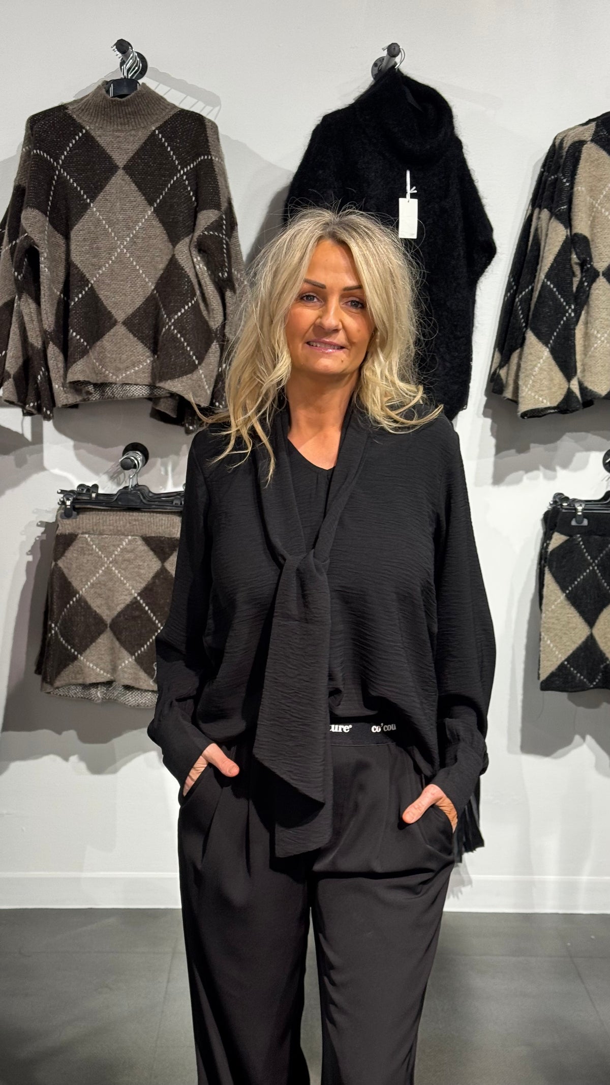 Cath 15 scarfblus - svart