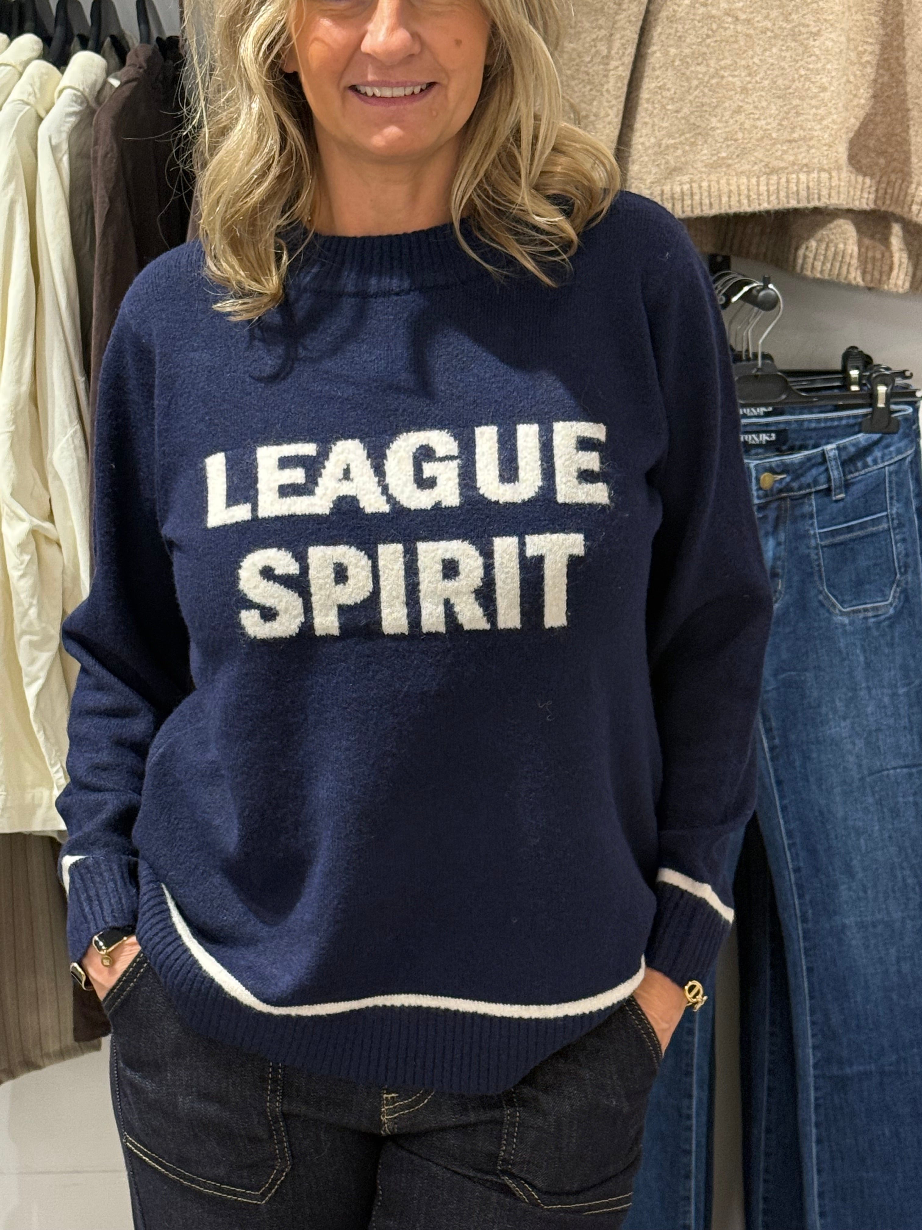 League spirit- stickad tröja blå/beige