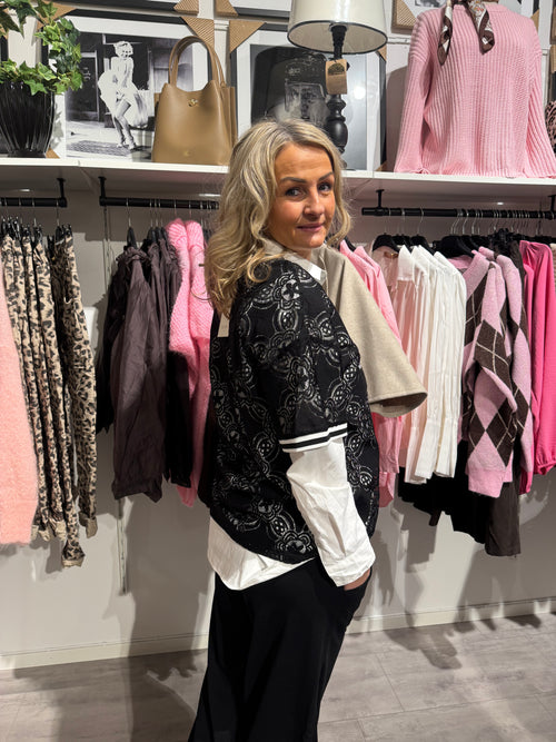 CUcollege T-shirt - svart