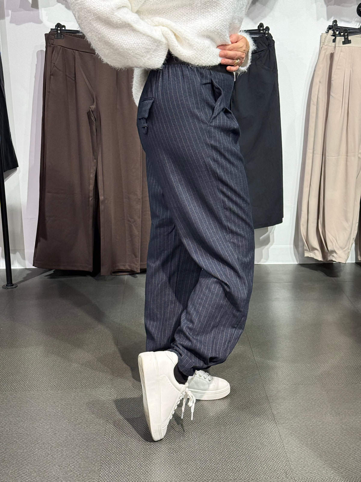 AtalieGo pant - navy stripe