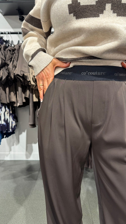 CC Logo Pant - Brown