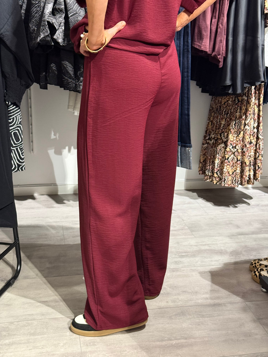 Alva wide pant wine