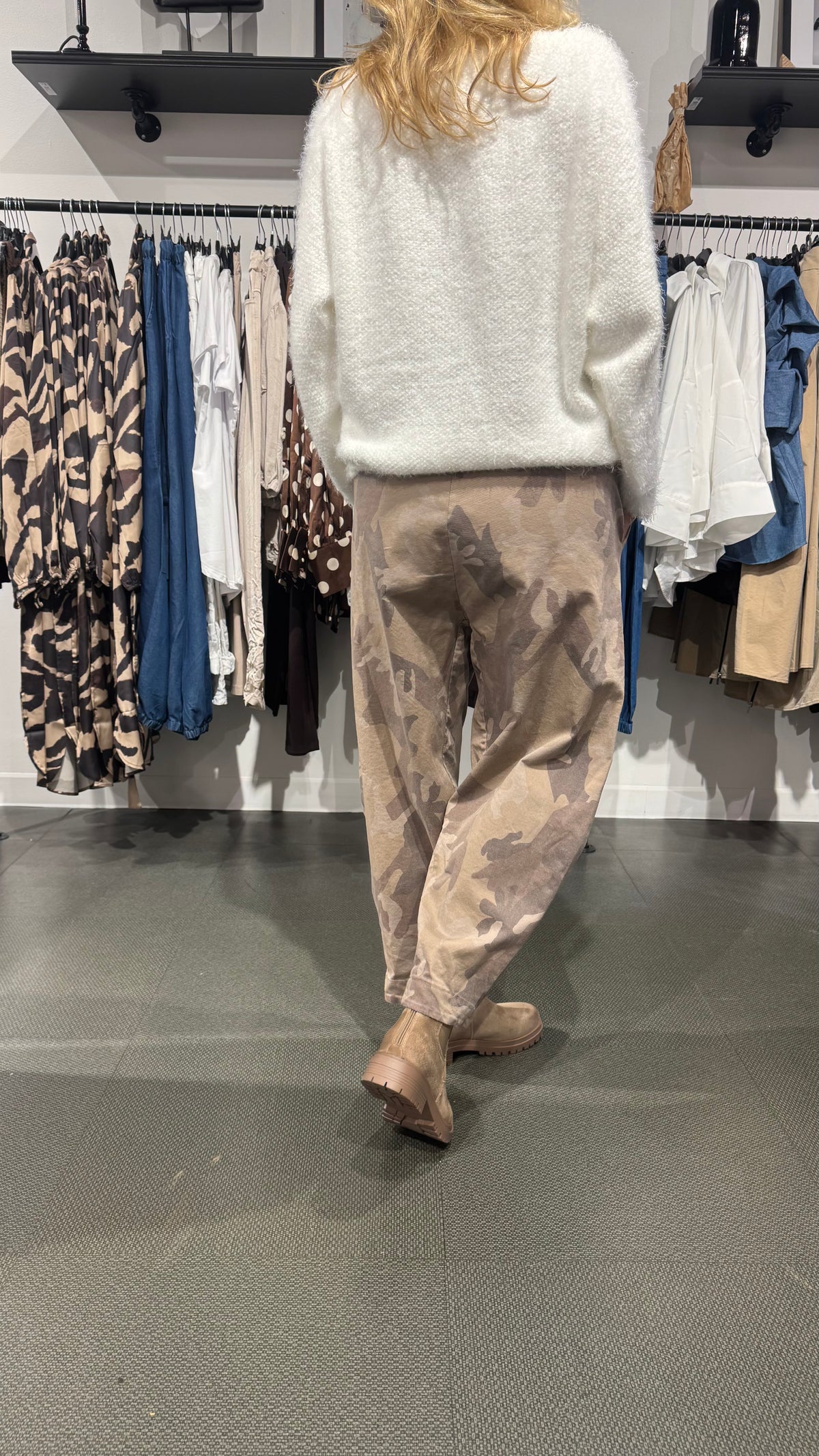 MdcBeryl pants - beige camo