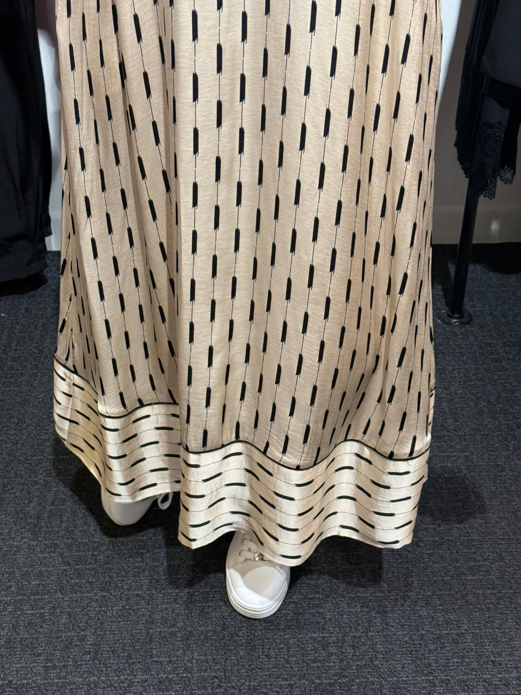 SolveaCC Flare dress