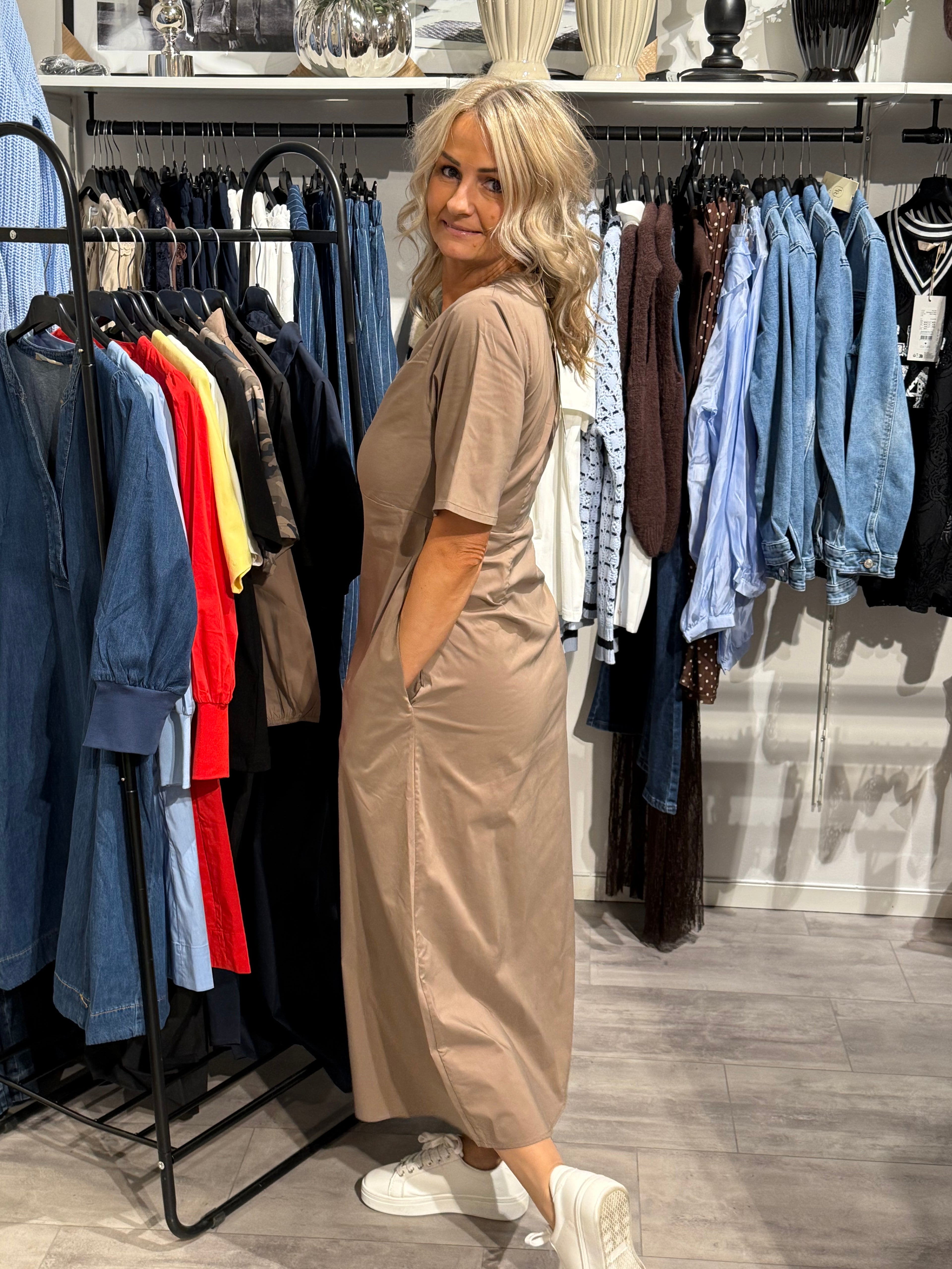 CUBERRI ANTOINETT SS DRESS - Pine Bark - Brown