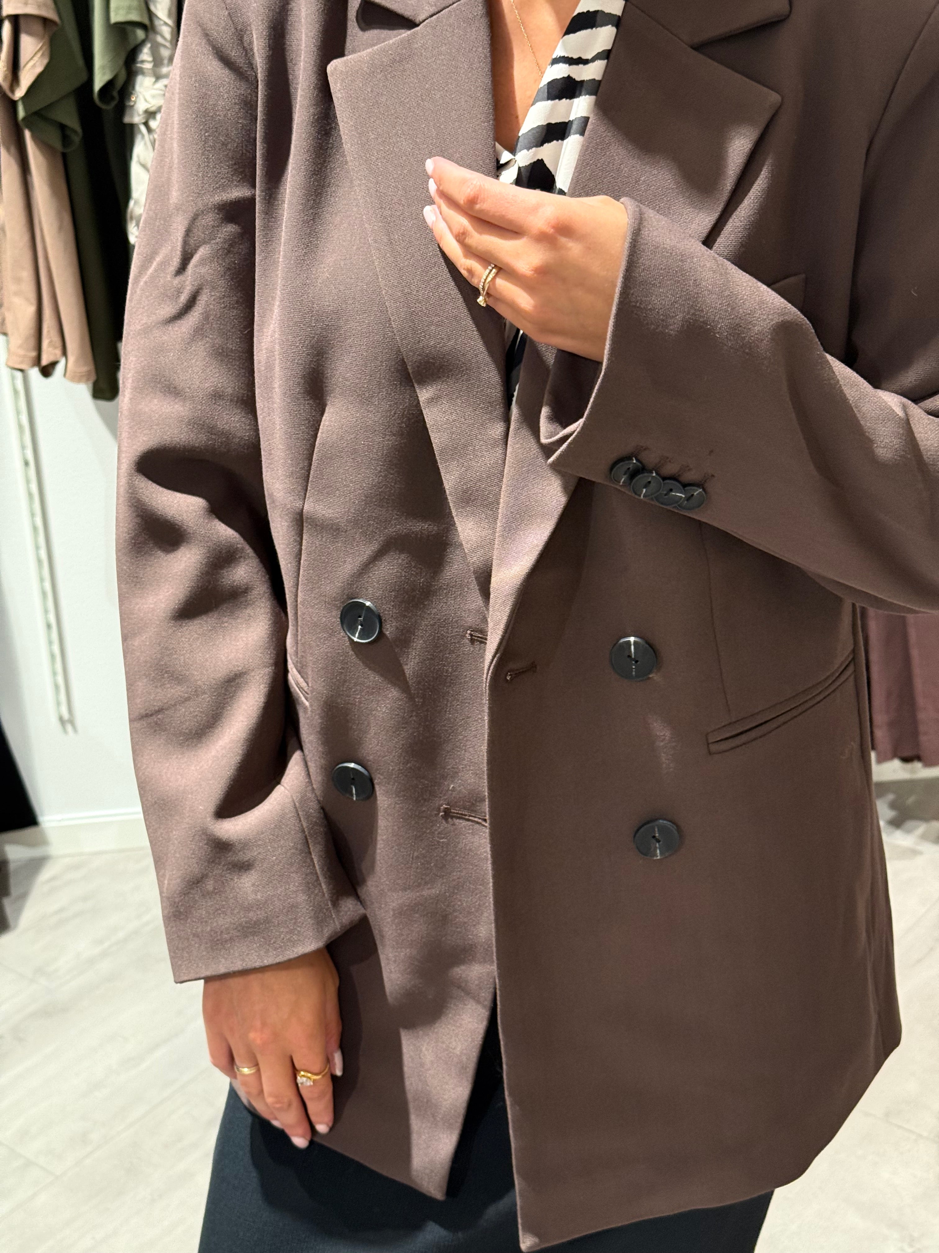 Likka oversized blazer brun
