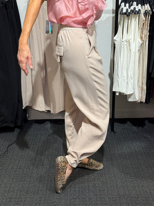 AtalieGO pants beige