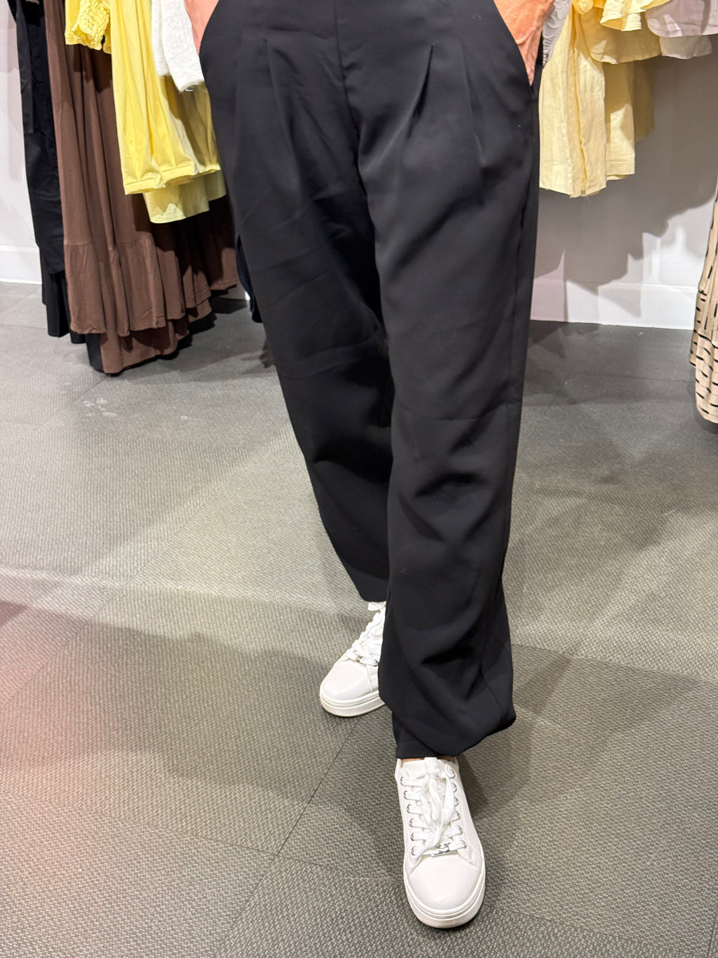 AtalieGO pants black
