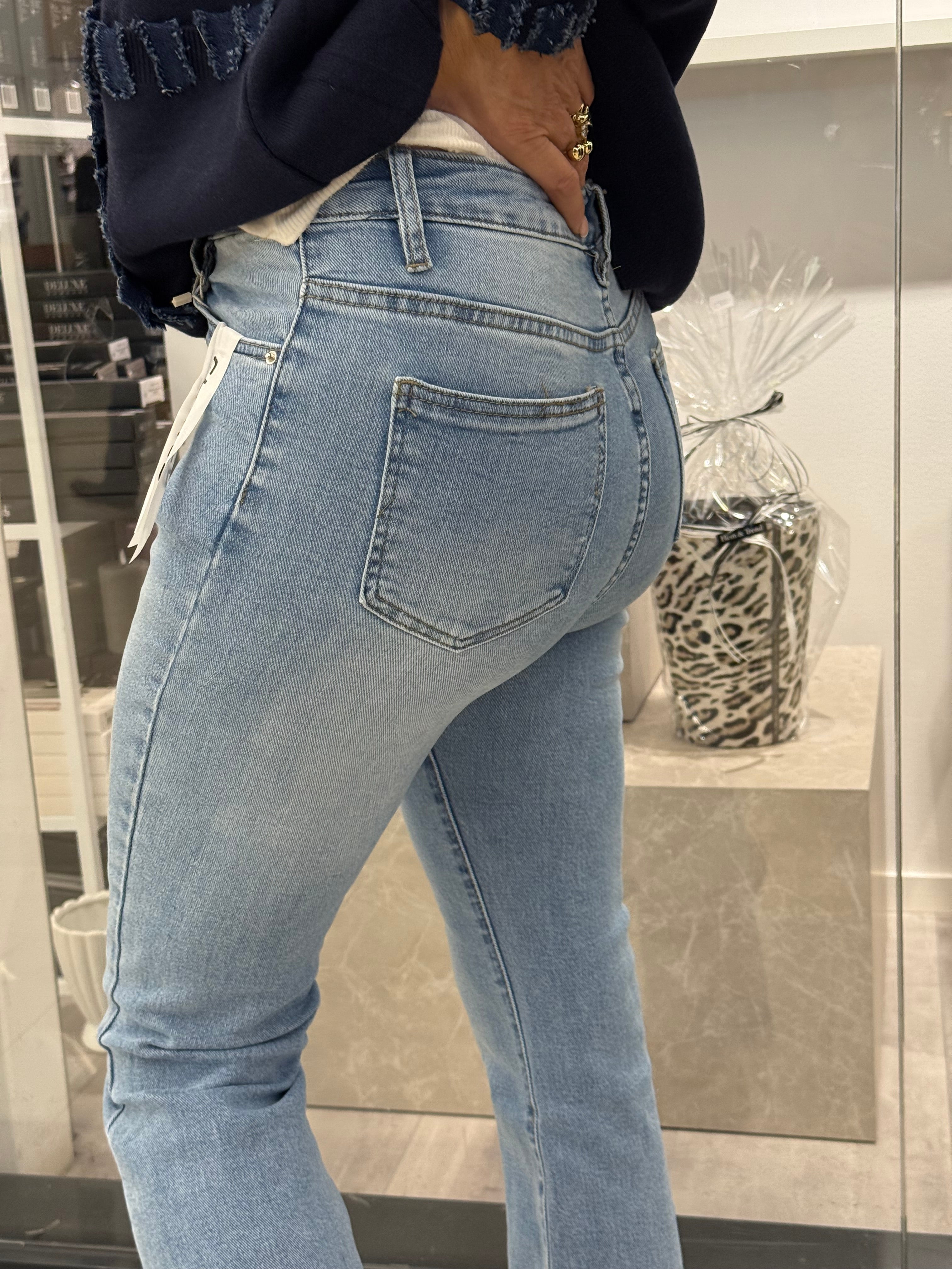 Flared jeans- ljus tvätt