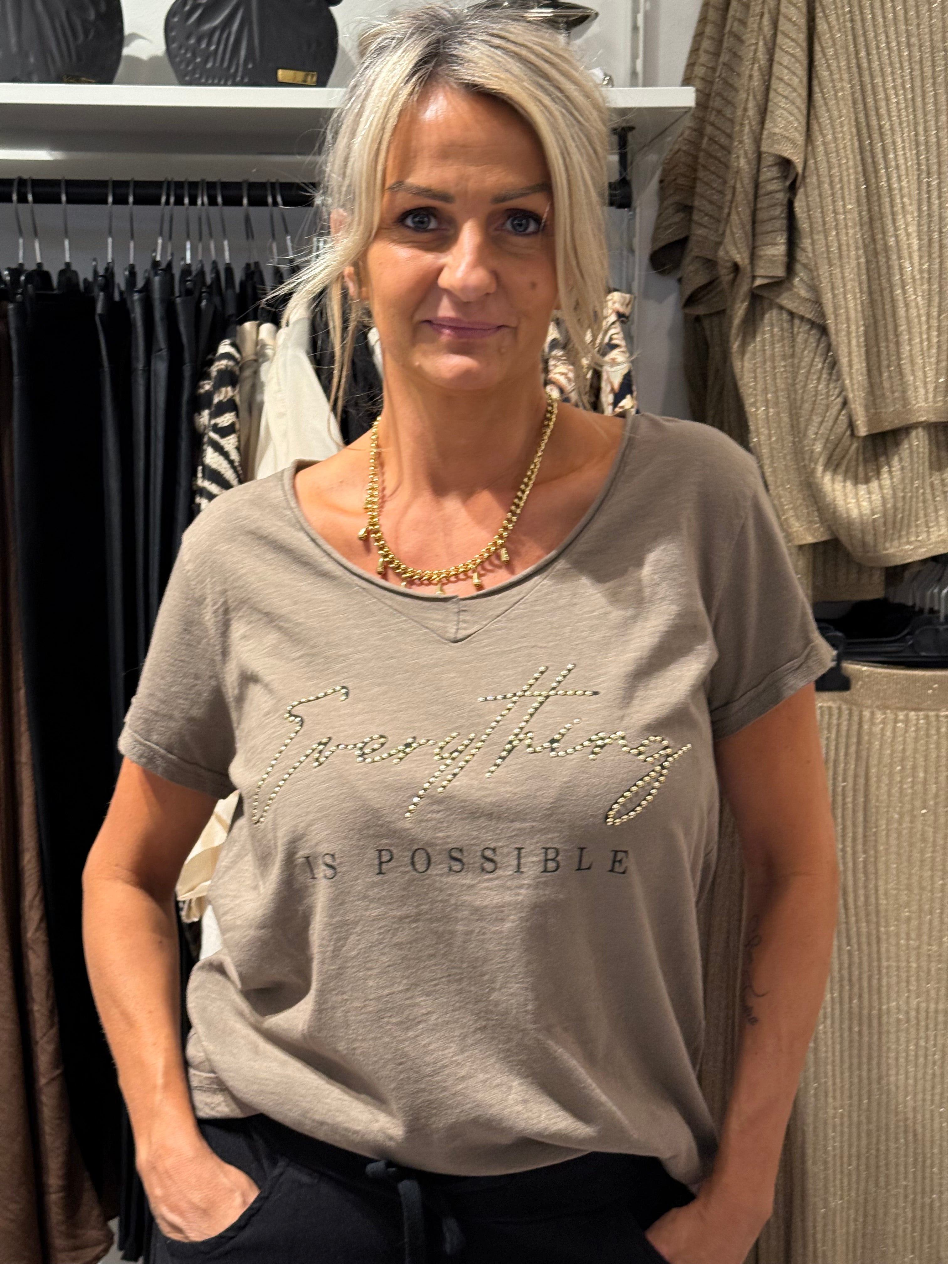 T-shirt- everything Taupe
