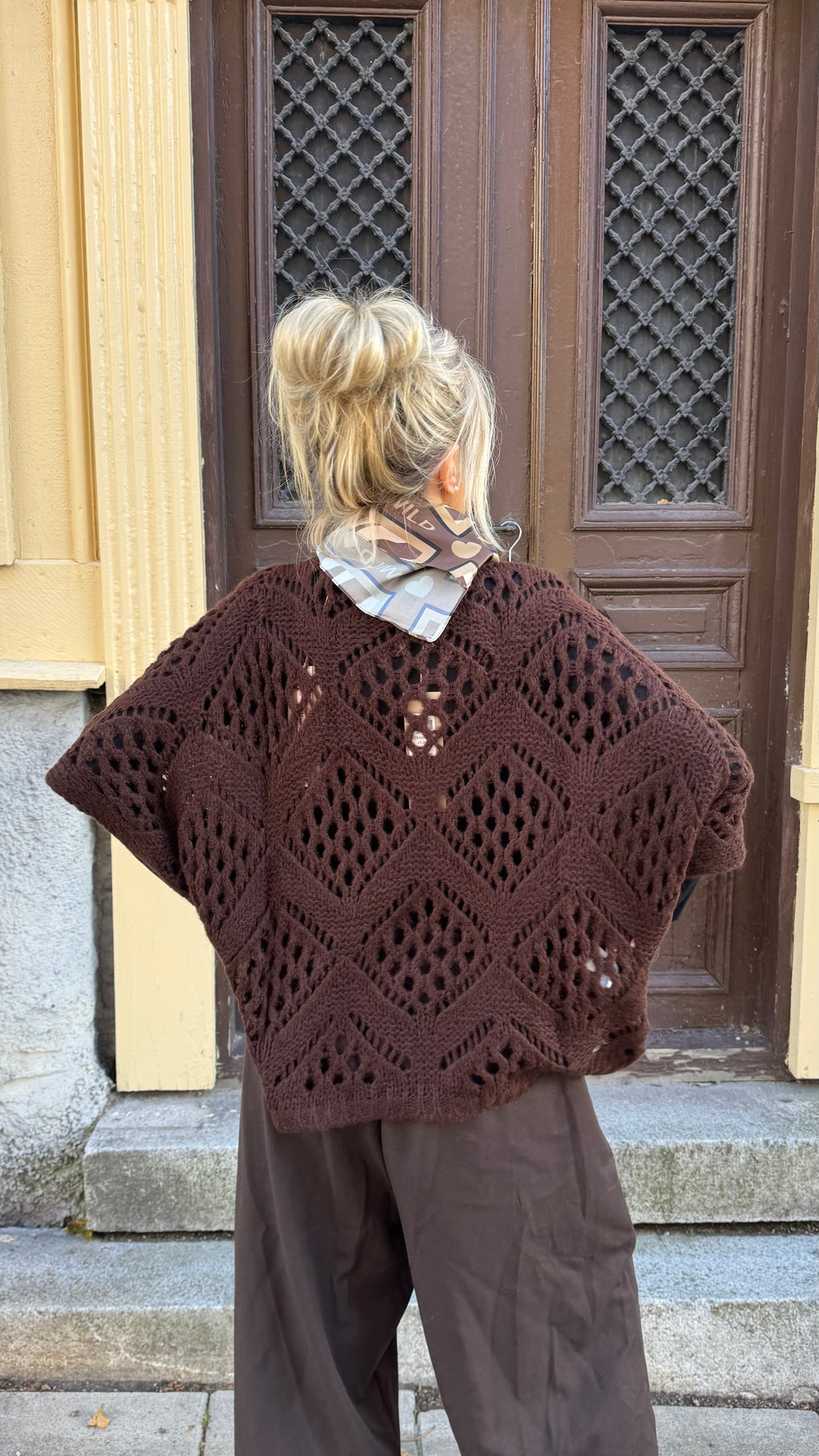 Mdcnieve stickad - brun