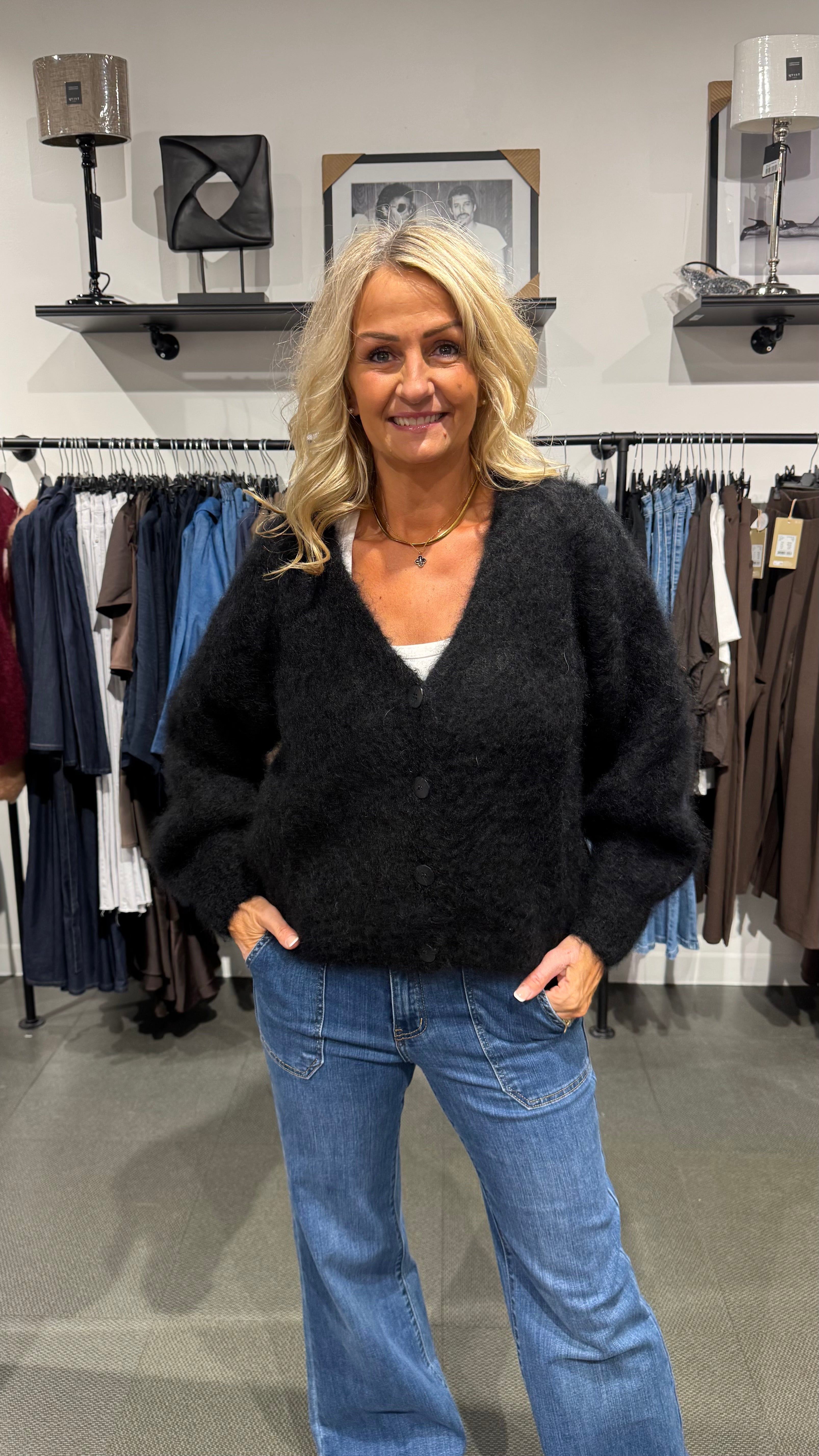 MOHAIR CARDIGAN - BLACK