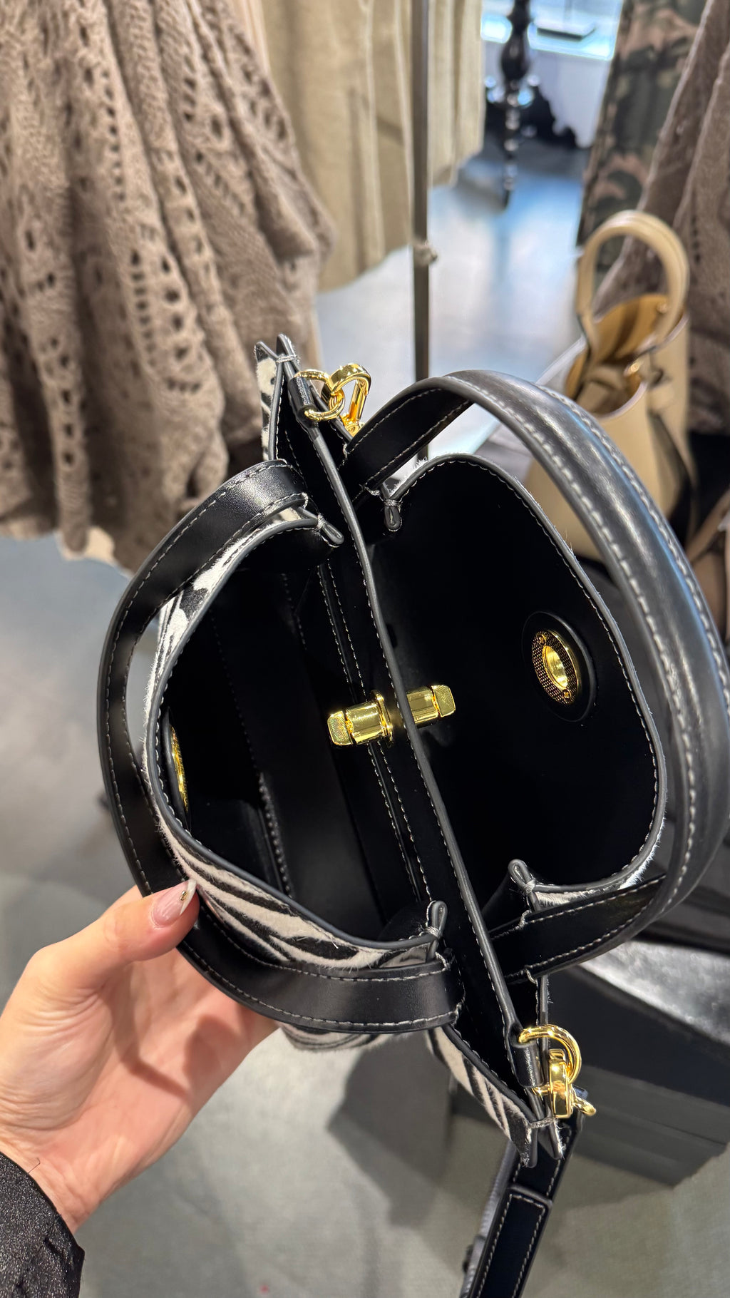 Mini Molly tote - zebra