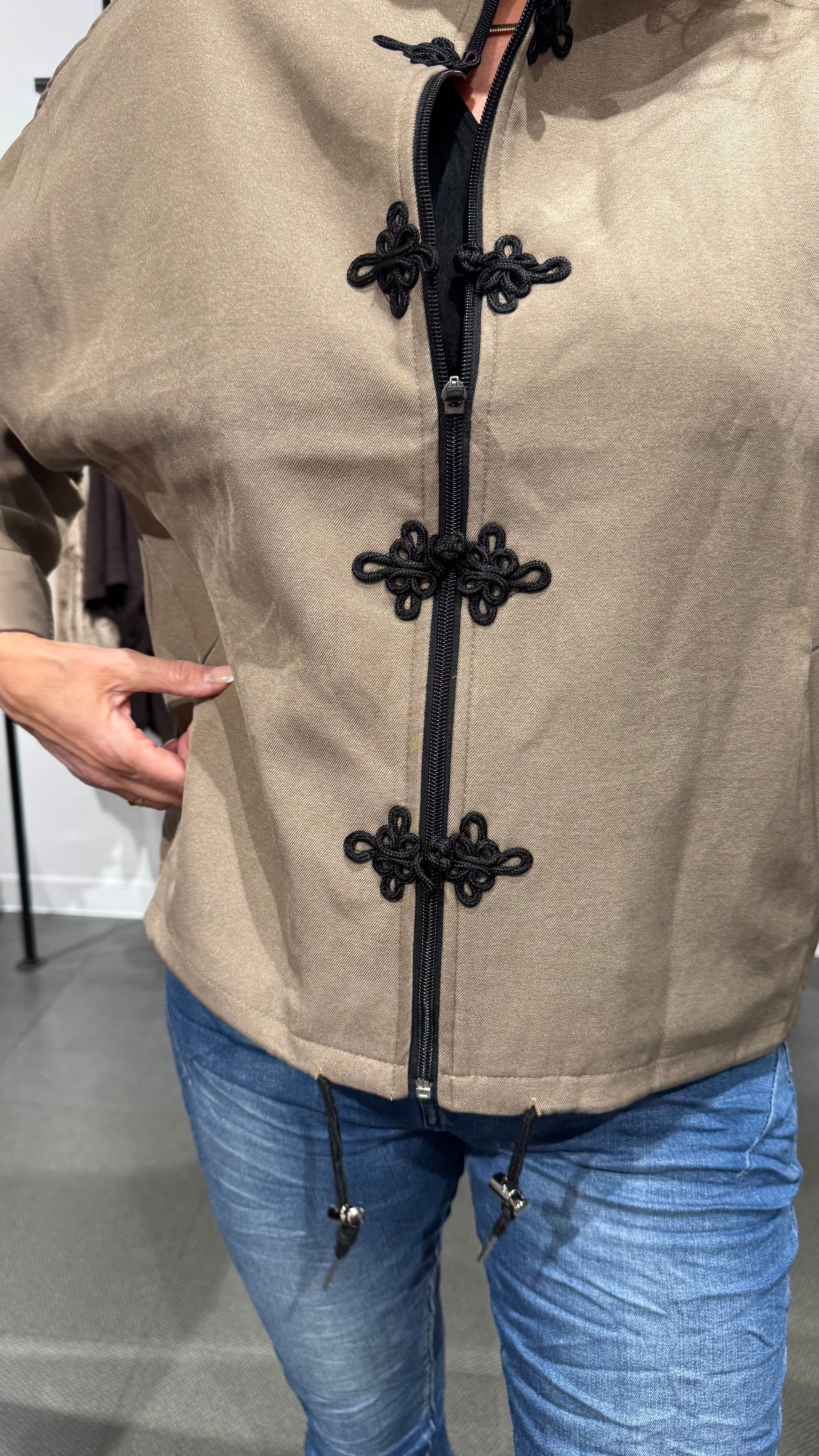 Mila jacket- beige