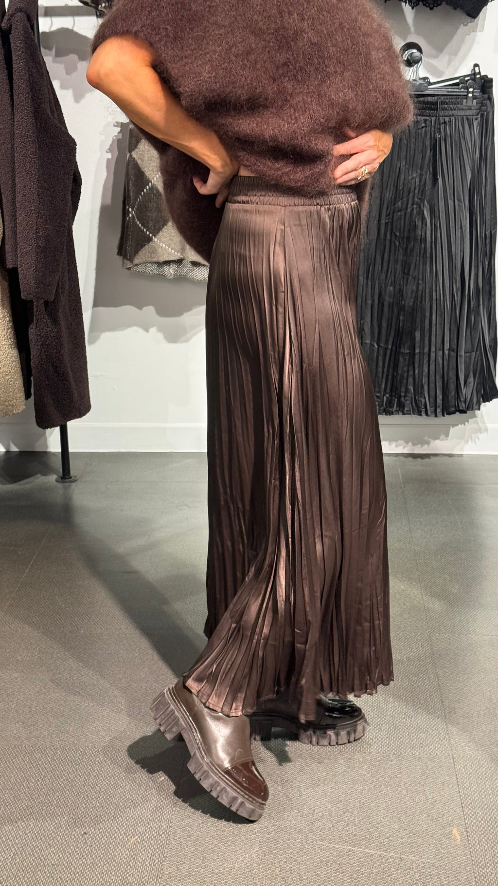 SHILOH SKIRT ESPRESSO BROWN