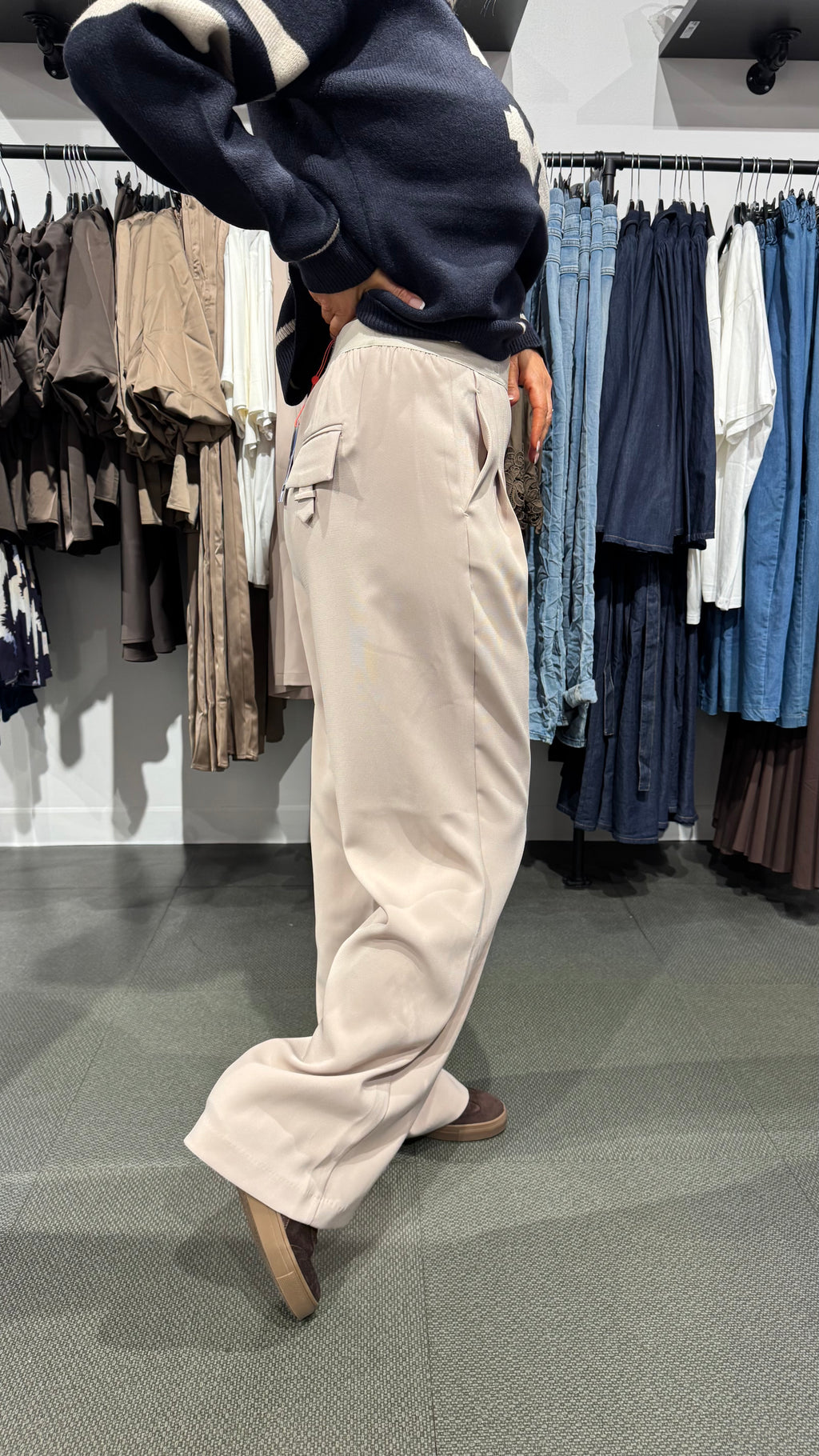 CloeGO pants - sand