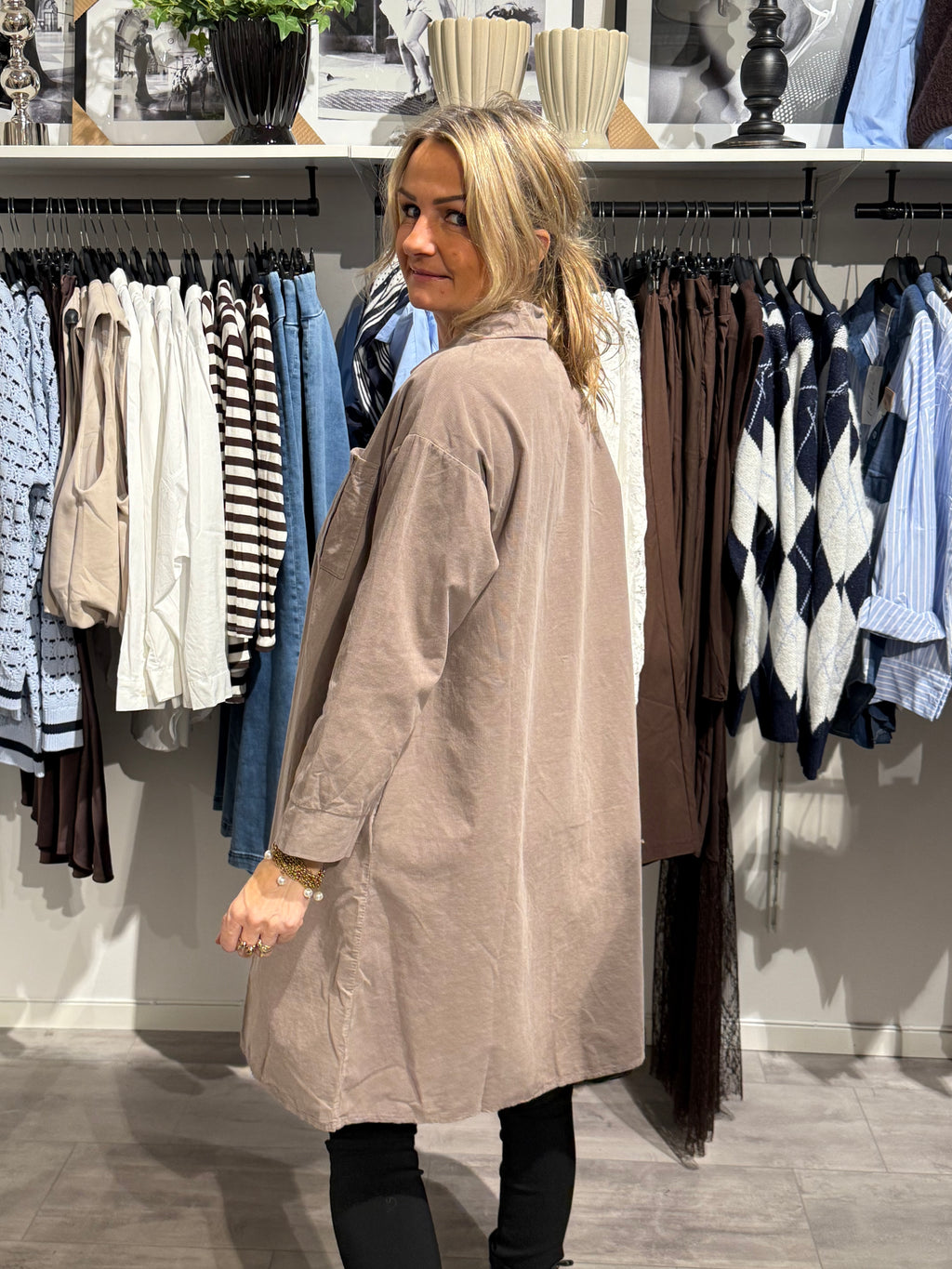 MdcMerete tunika fango