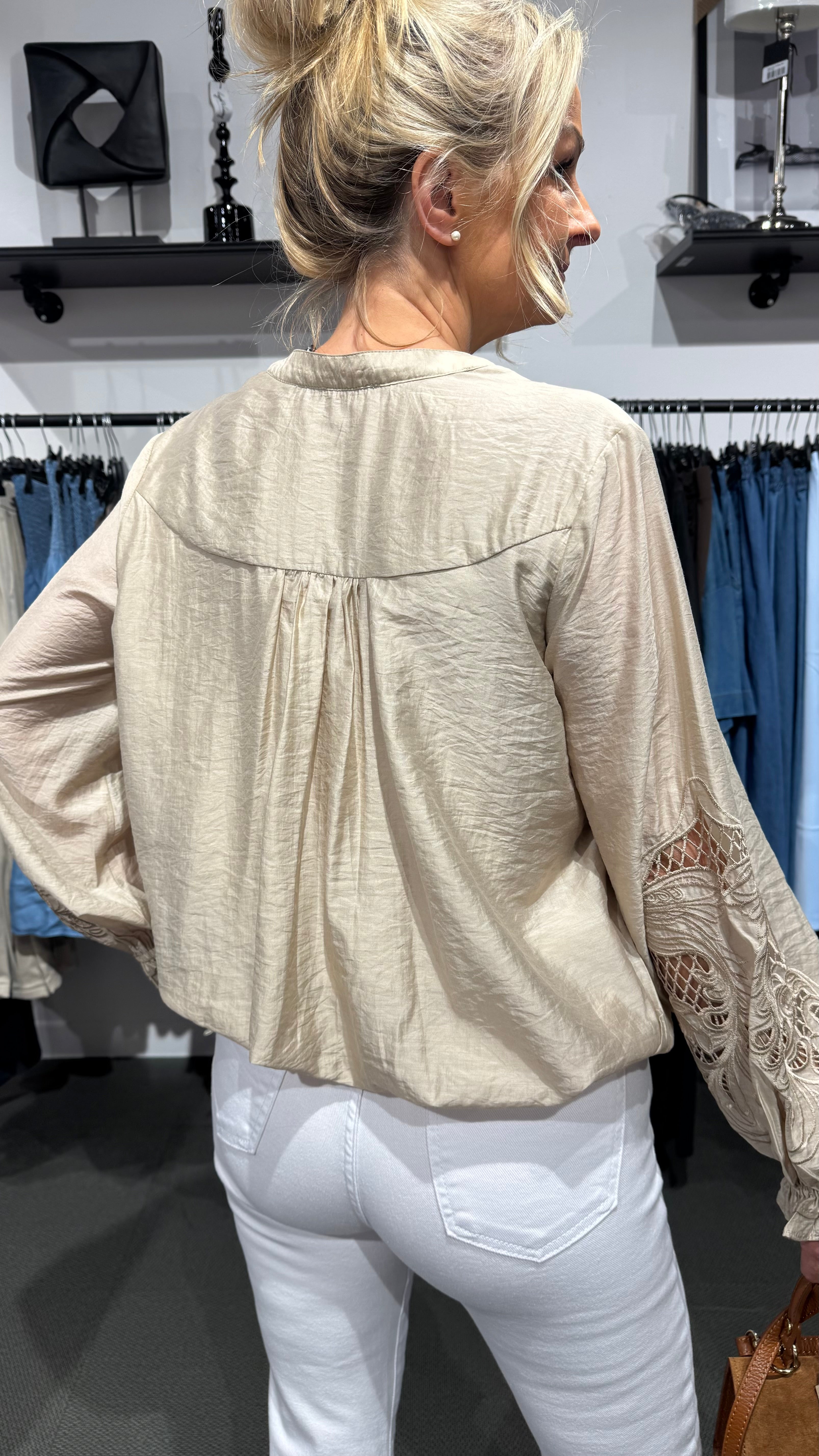 CCdelin balloon shirt - beige