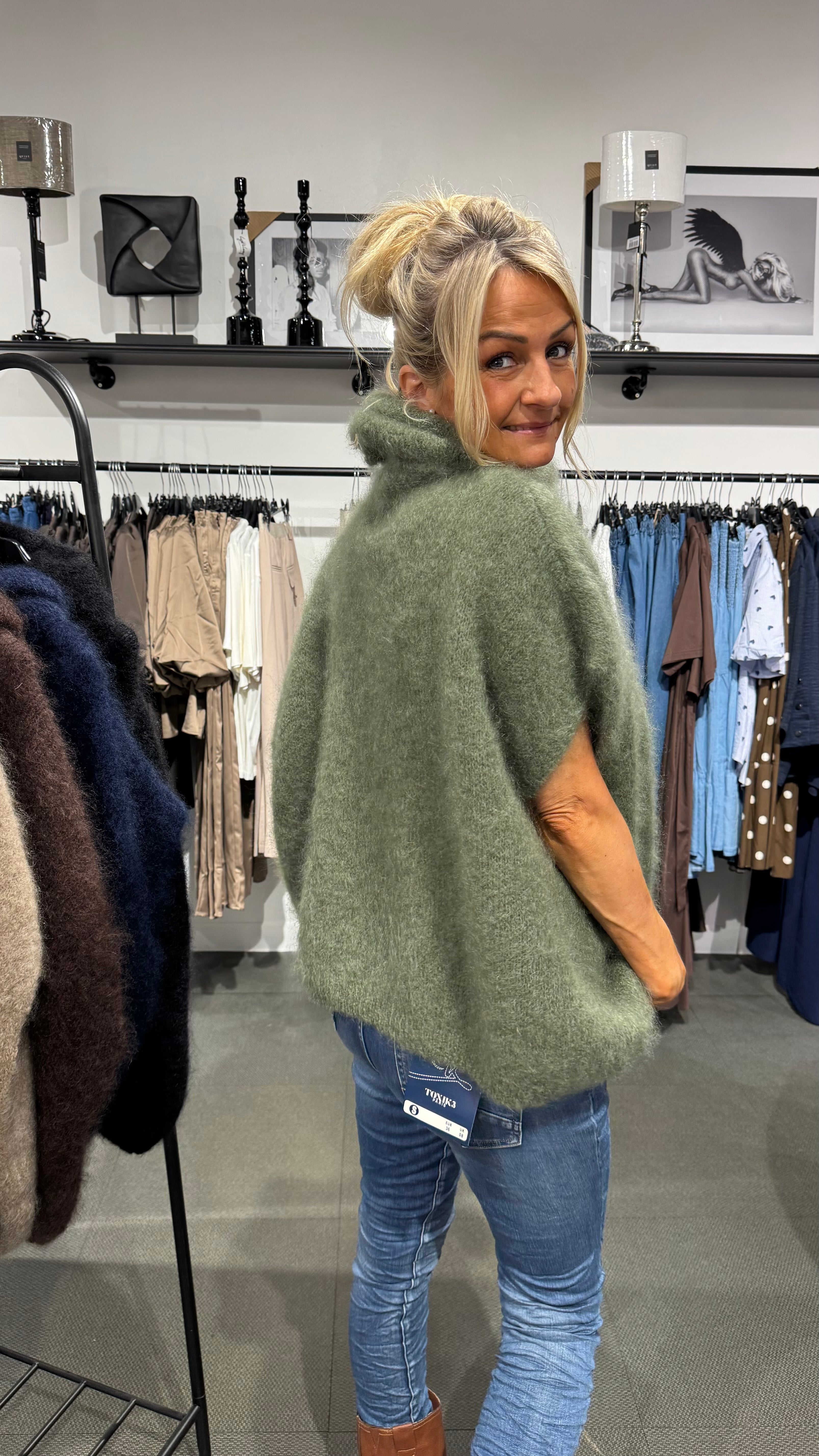 MOHAIR POLO - FOREST GREEN