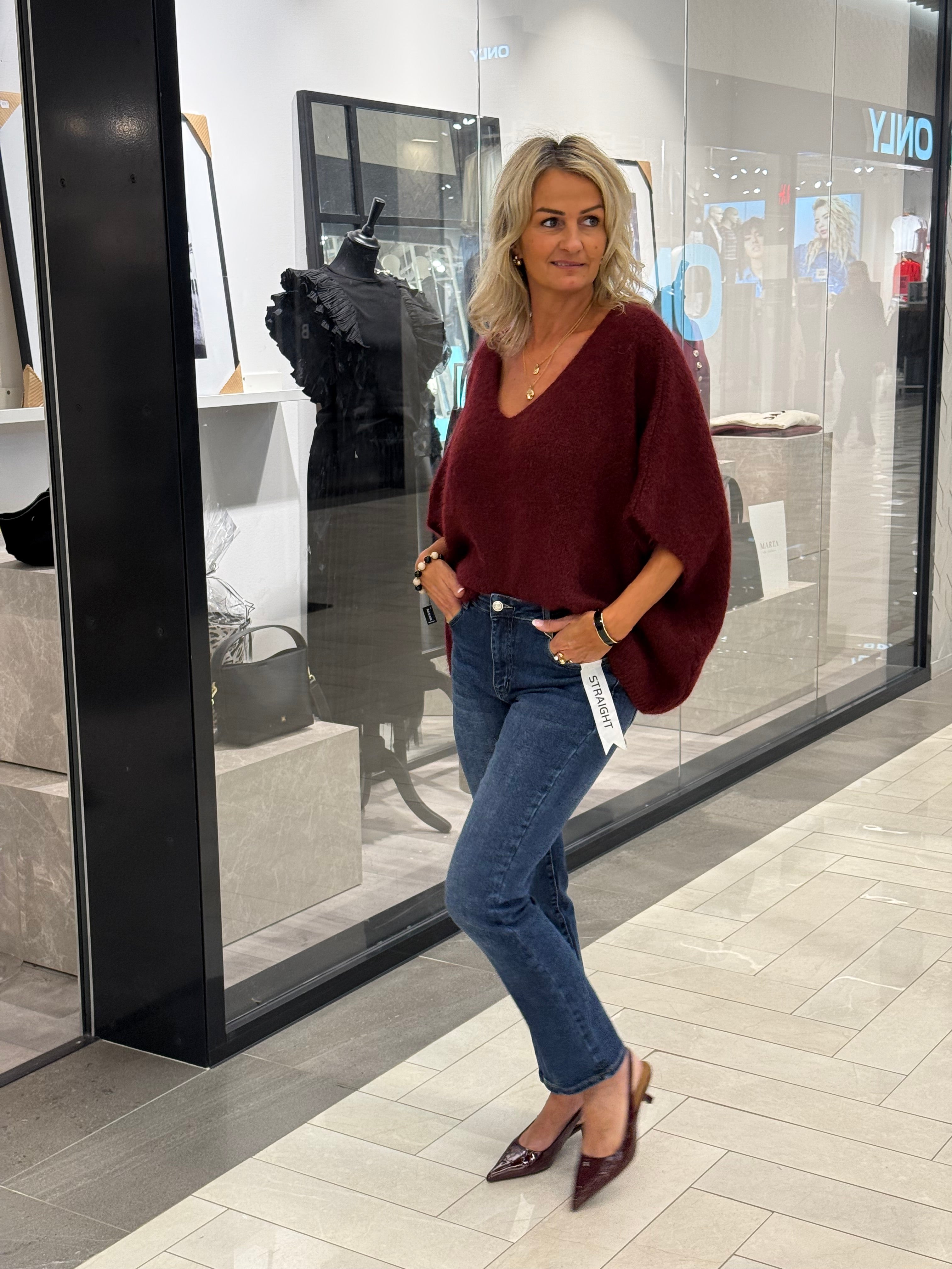 Mohair poncho vinröd