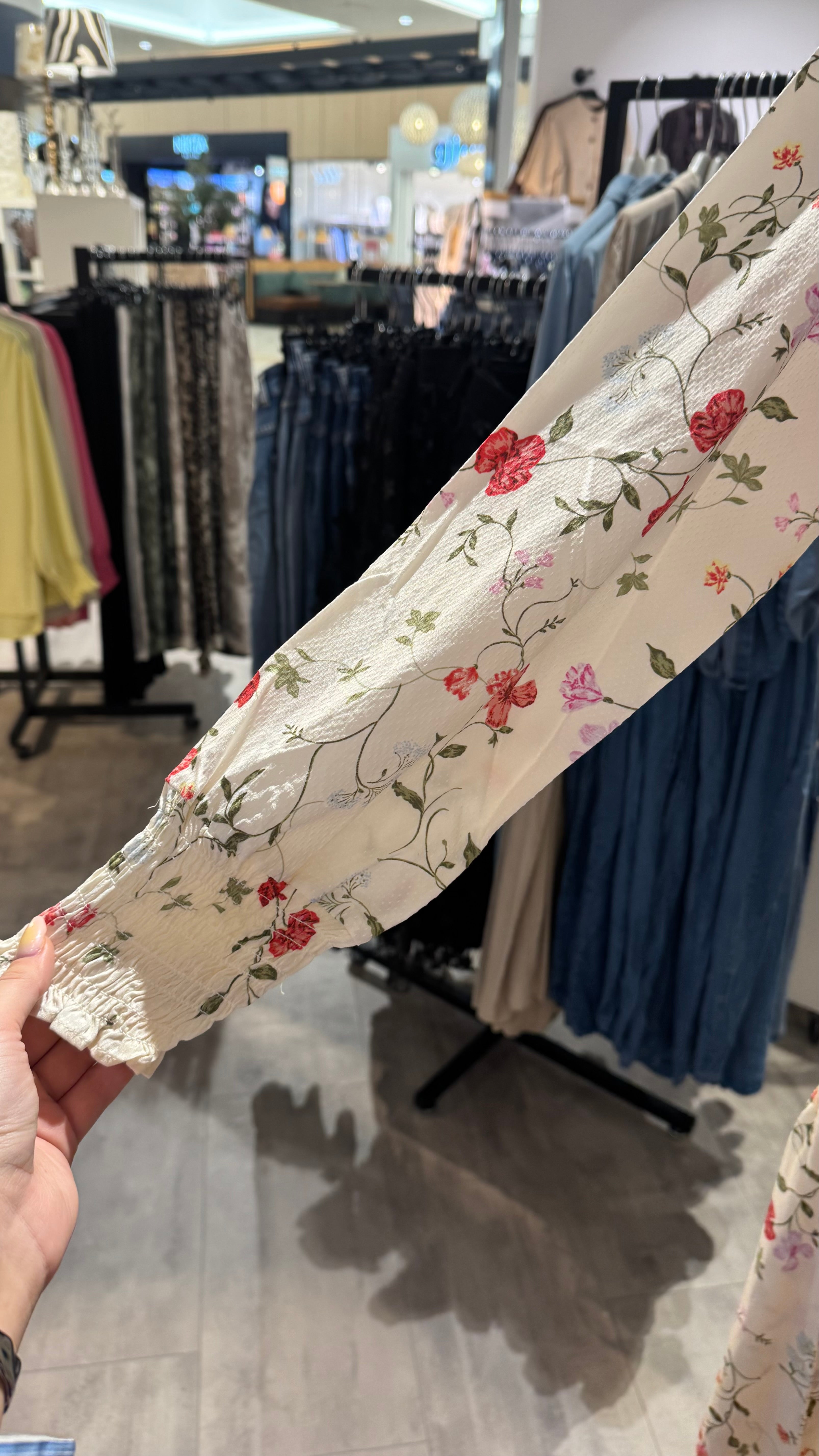 YASASINA MAXIKLÄNNING