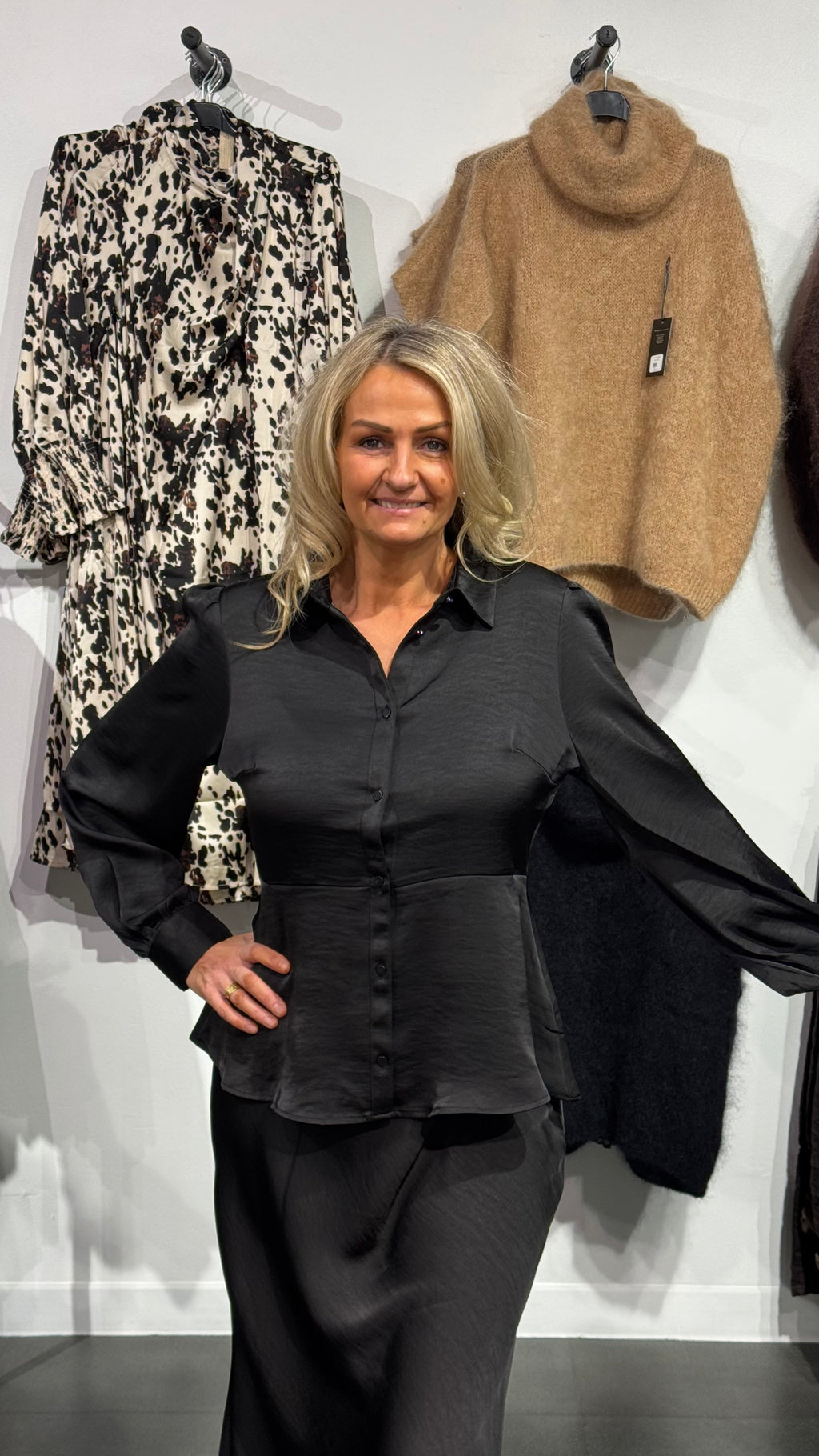 BYISA PEPLUM SHIRT - SVART