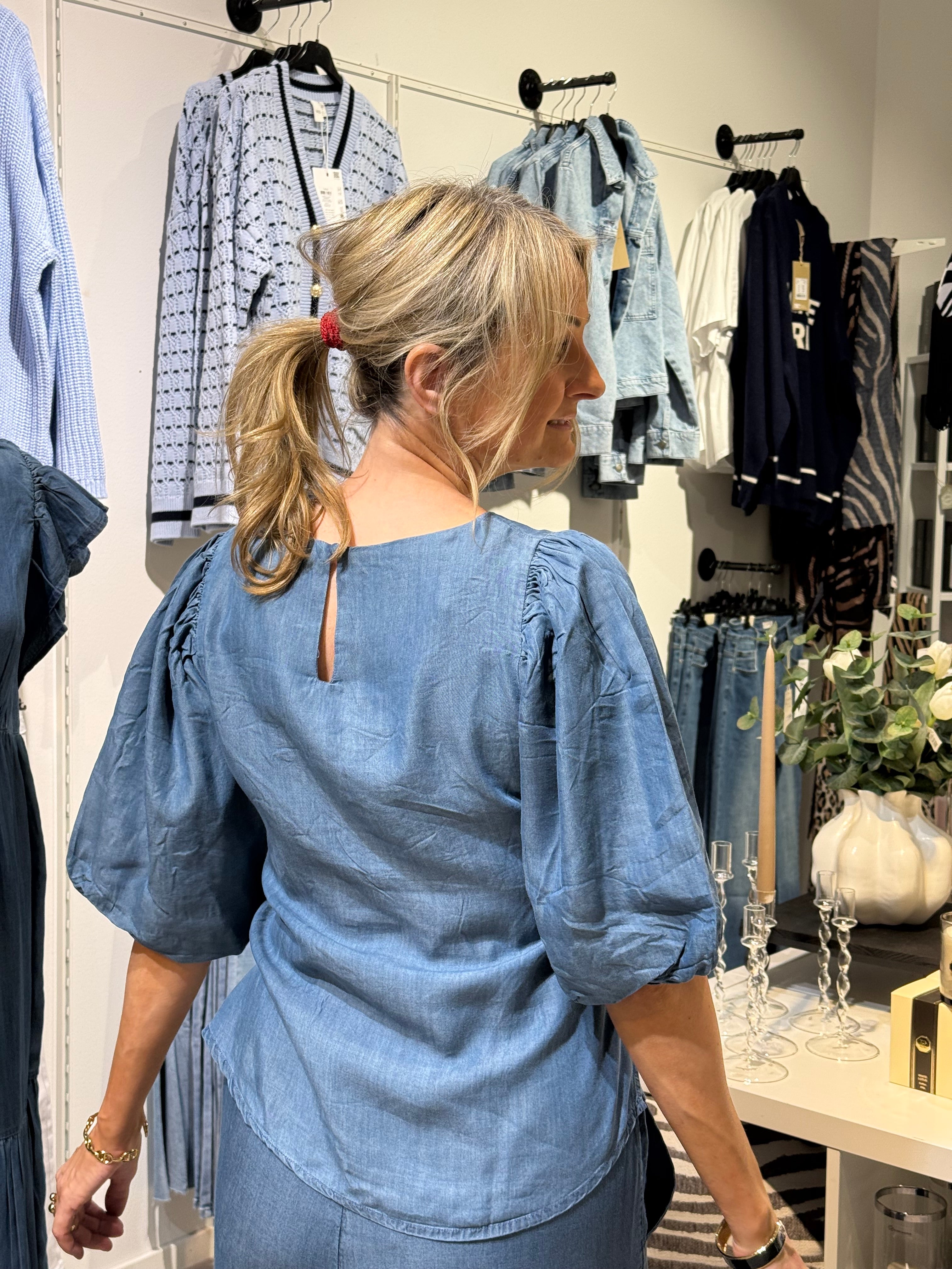 CASSIDY BLOUSE BLUE DENIM