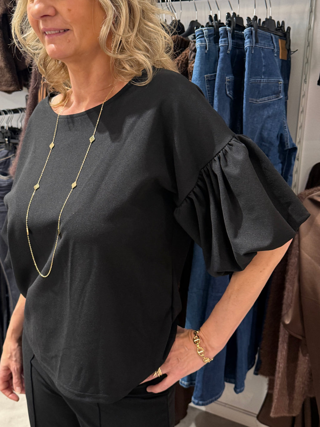 Oliva puff sleeve top