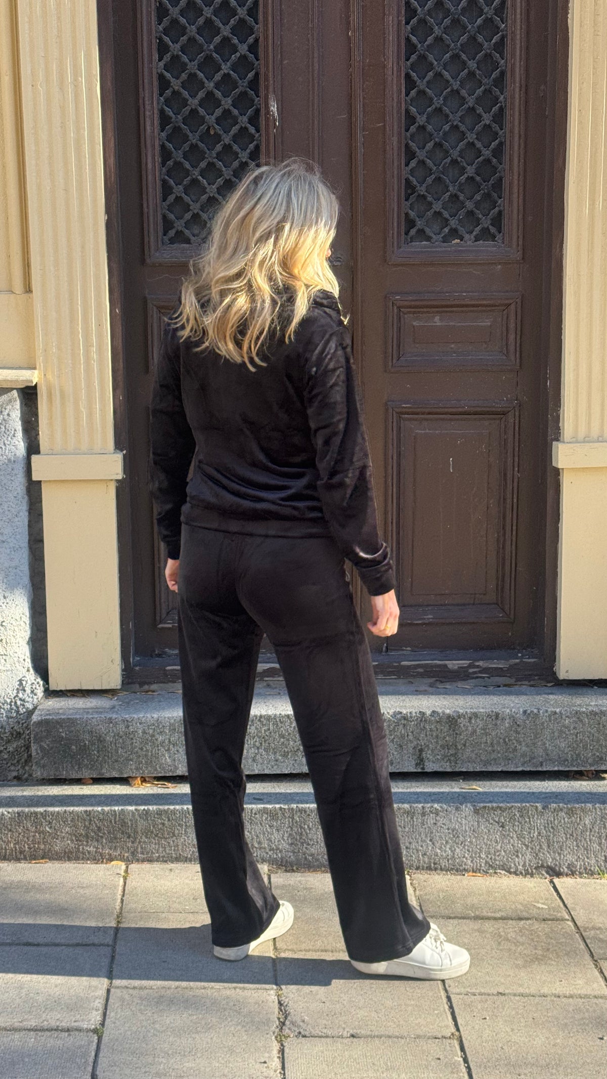 MitzaBY Velourset - black