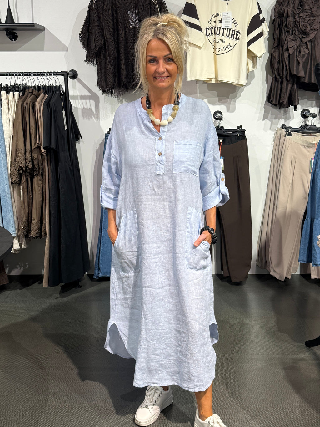 MdcMarike linne klänning- ljusblå